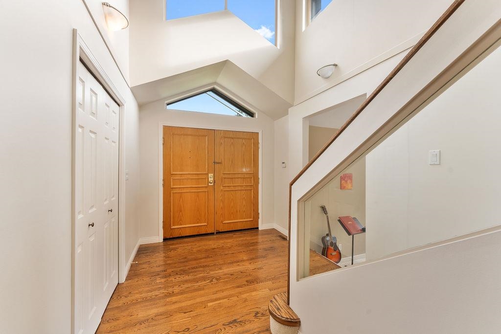 3901 BRAEMAR PLACE, North Vancouver BC V7N 4M8, R3084242, BC,