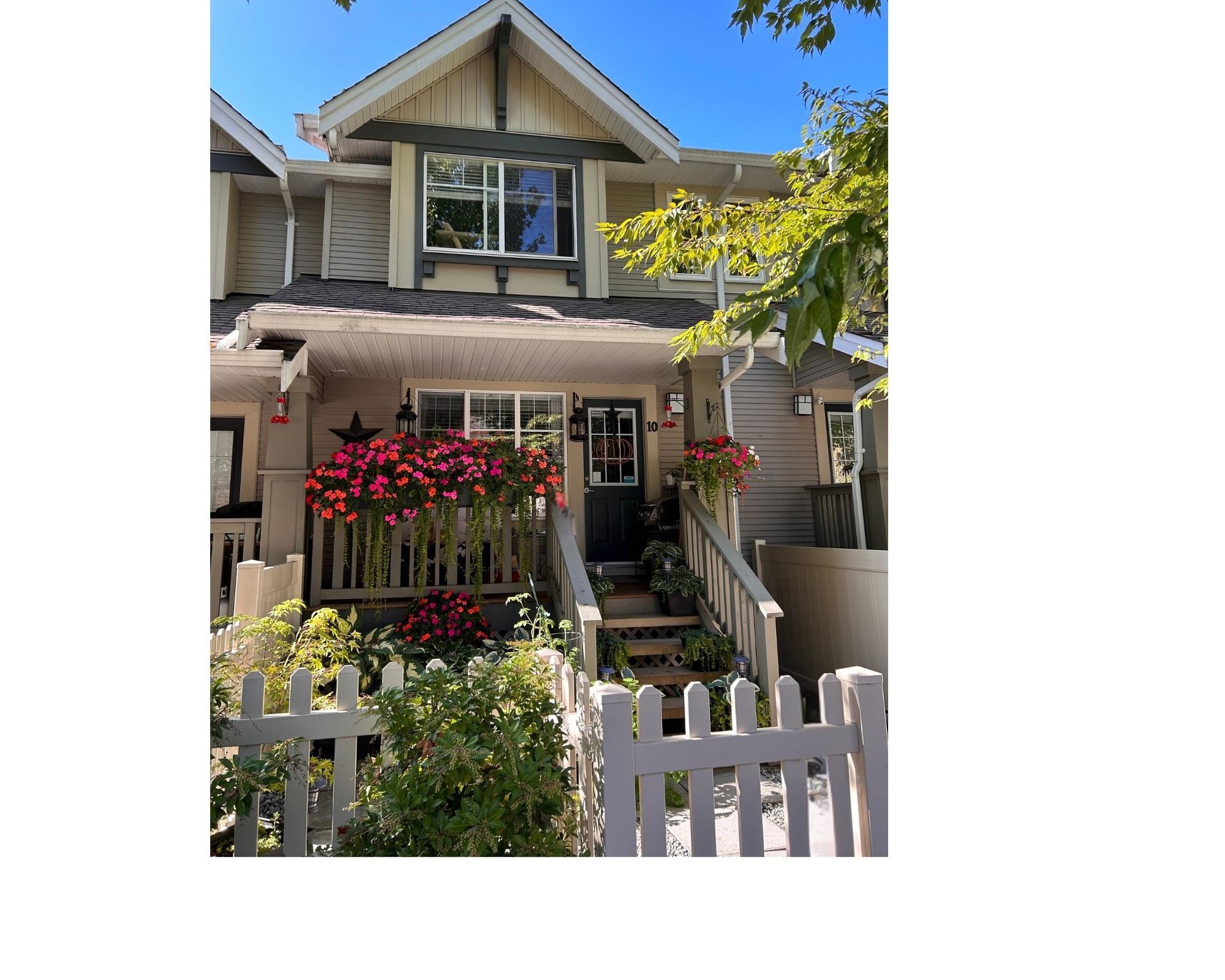 10 6651 203 STREET, R3084287, BC,