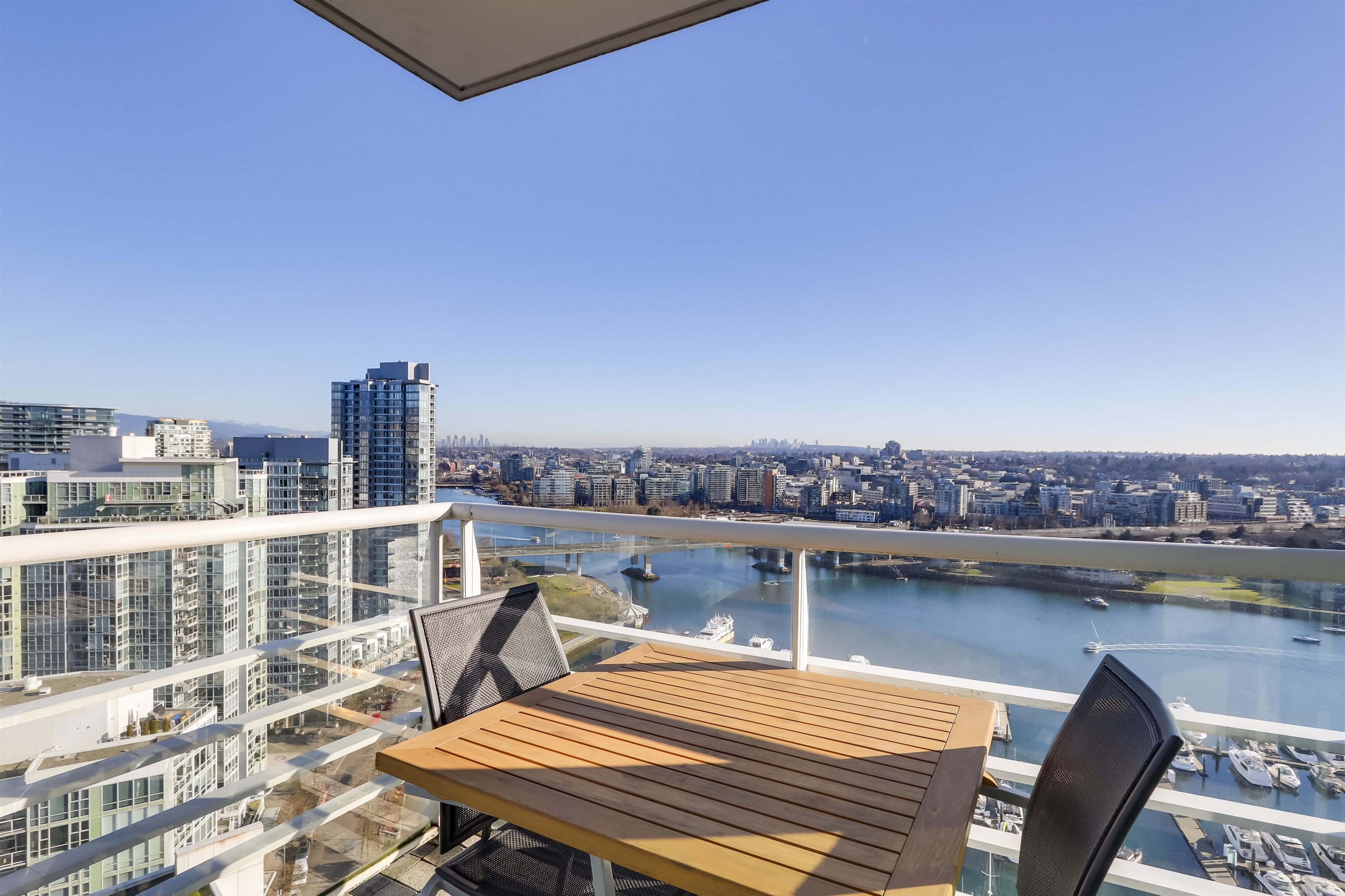 3002 1199 MARINASIDE CRESCENT, R3084410, BC,