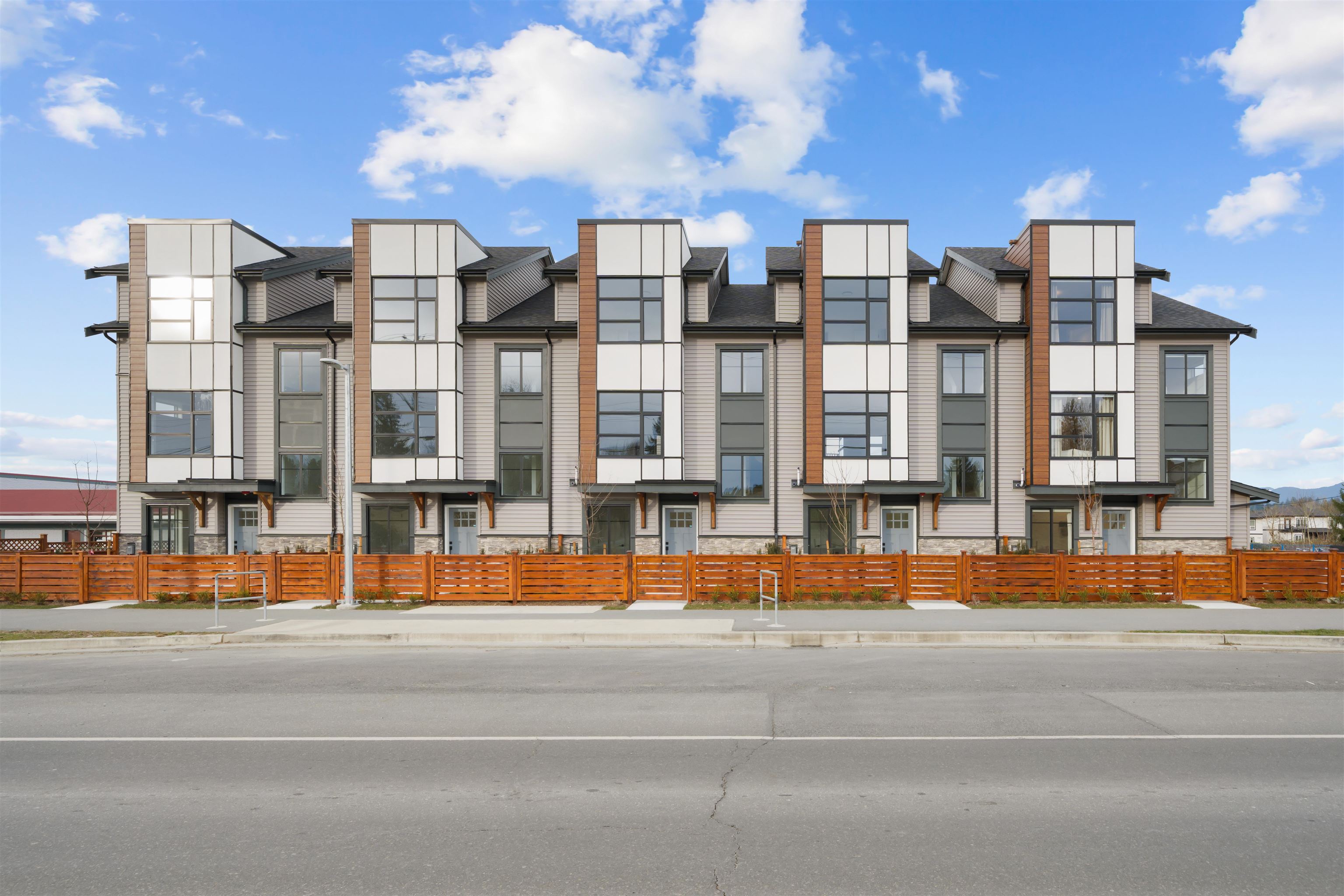 8 32929 CHERRY AVENUE, R3084525, BC,