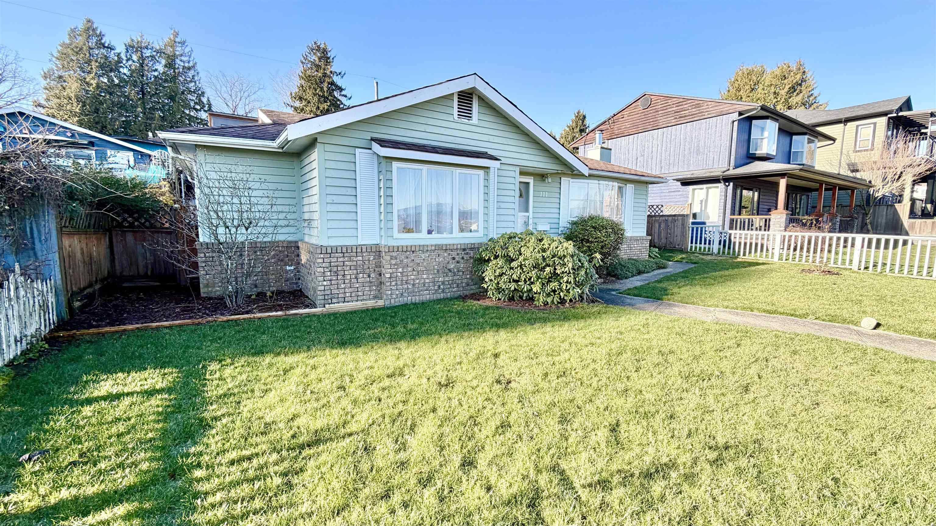 111 SAPPER STREET, New Westminster BC V3L 3Y6, R3084587, BC,