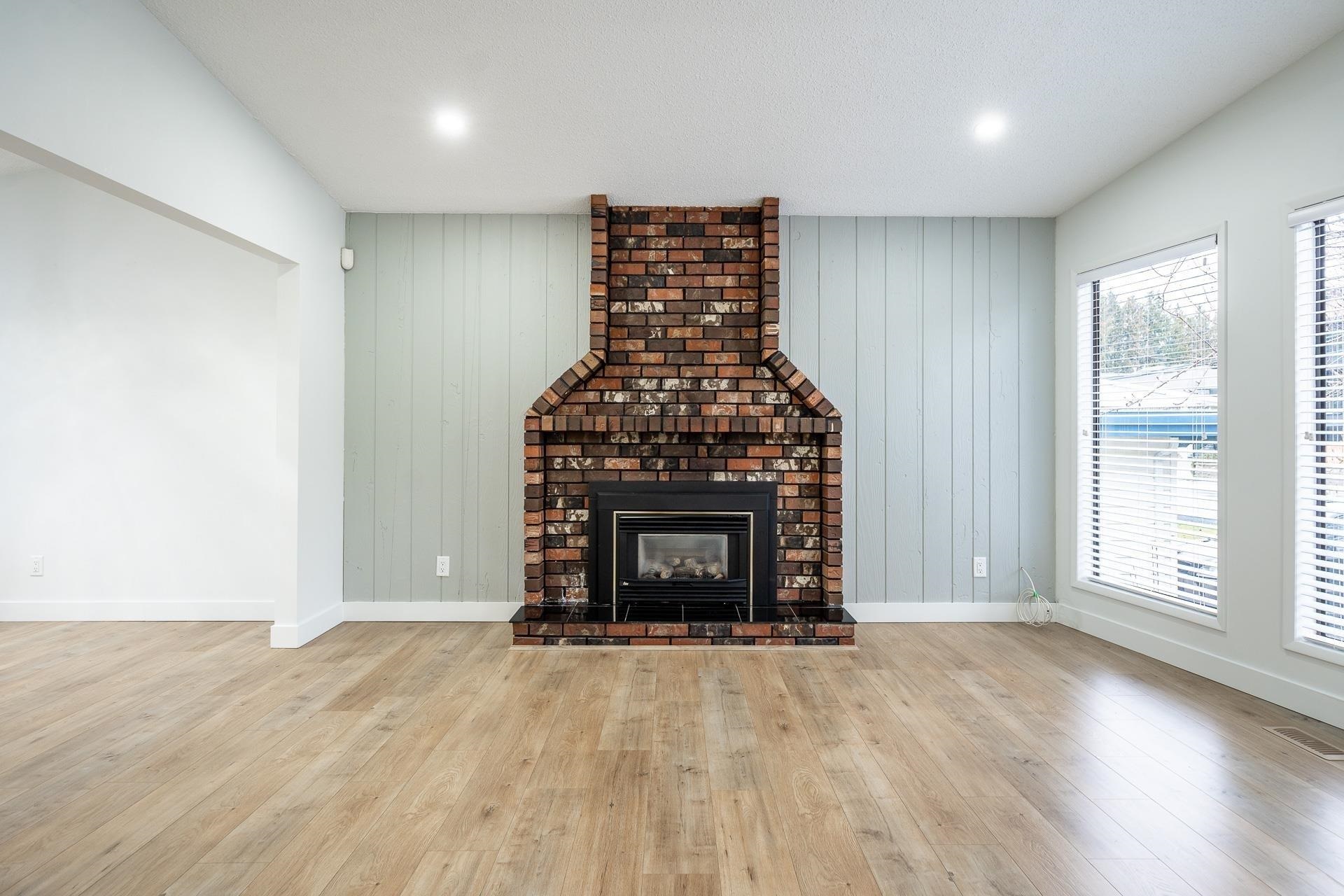 2803 BABICH STREET, Abbotsford BC V2S 3K4, R3084730, BC,