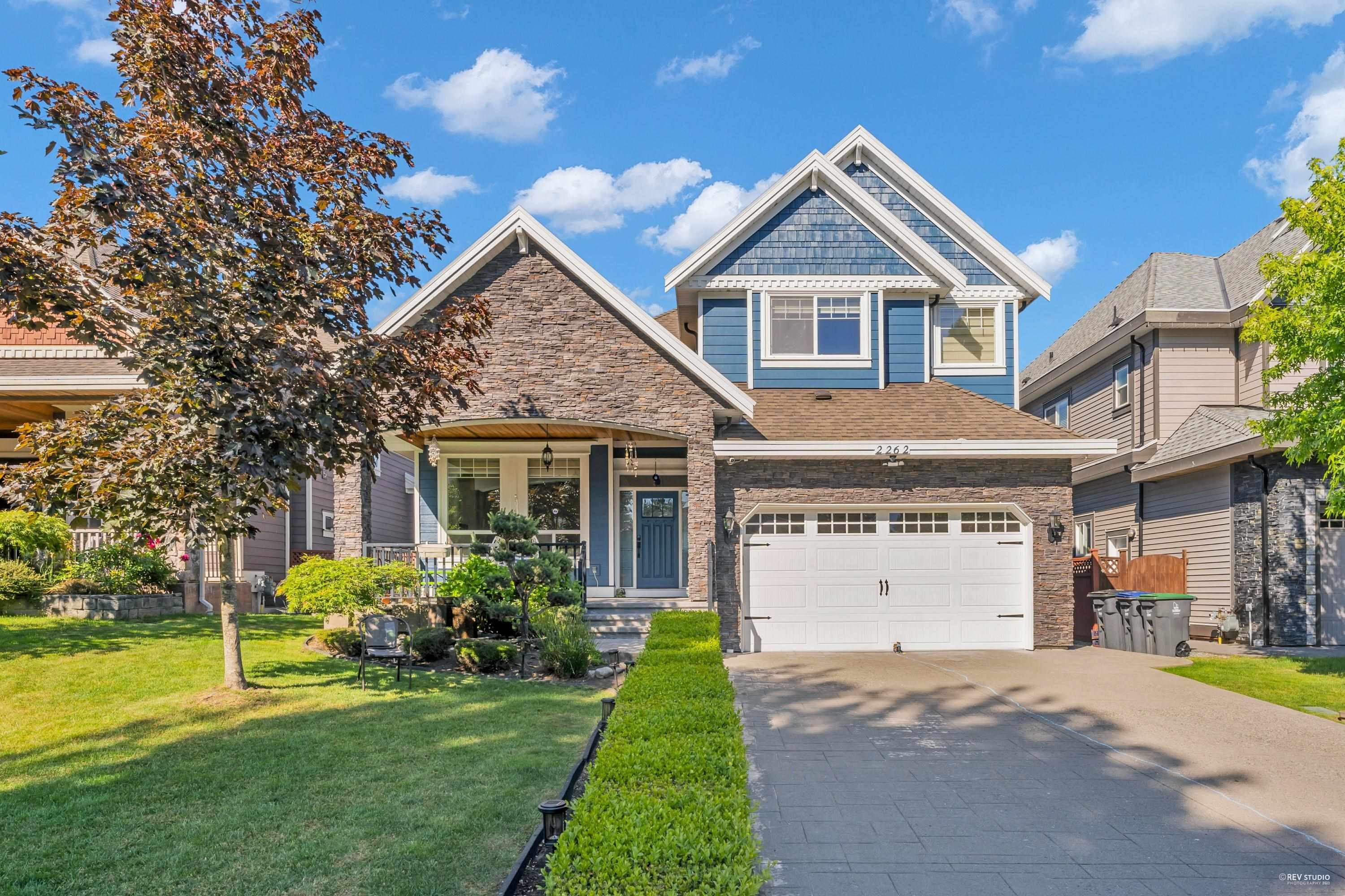 2262 MADRONA PLACE, Surrey BC V4A 7Z4, R3084768, BC,