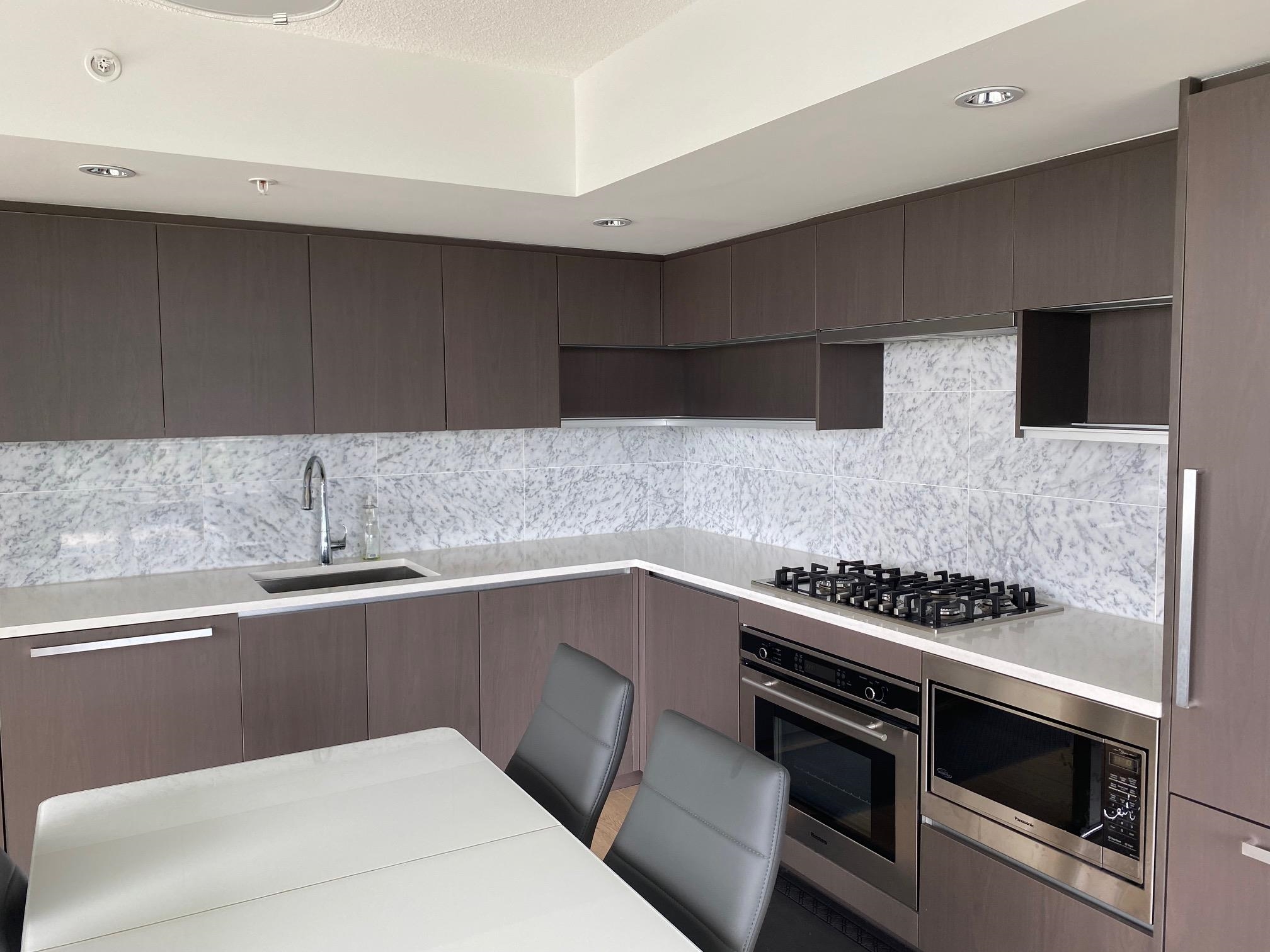 8xx 3233 KETCHESON ROAD, R3084913, BC,