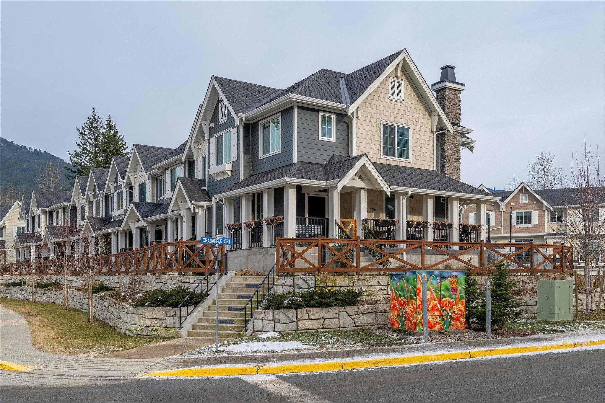 1 7360 CRABAPPLE COURT, R3085024, BC,