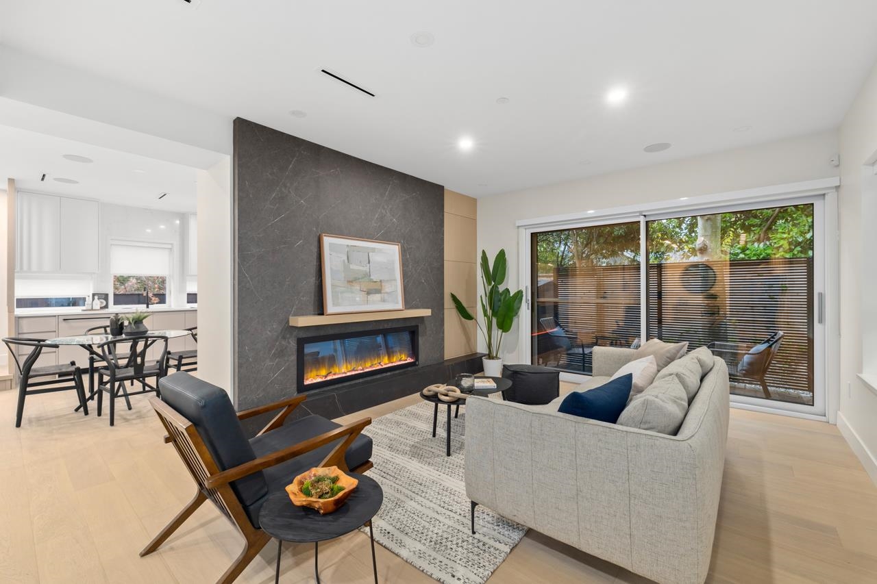 2430 W 49TH AVENUE, Vancouver BC V6M 2V3, R3085038, BC,