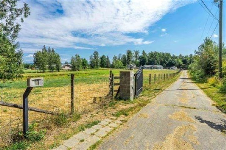 4102 LEFEUVRE ROAD, Abbotsford BC V4X 1N8, R3085296, BC,