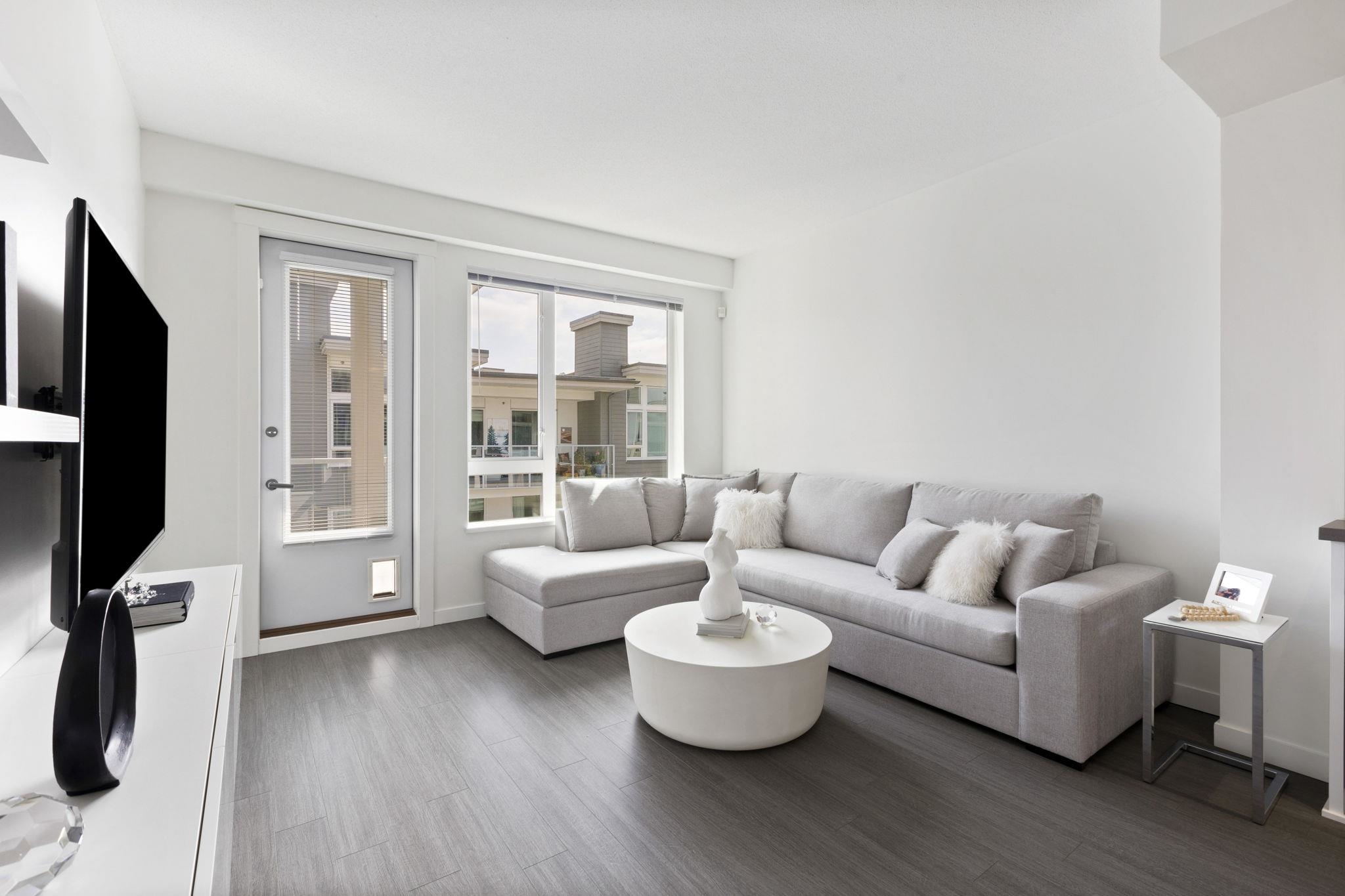 501 277 1ST STREET, R3085378, BC,