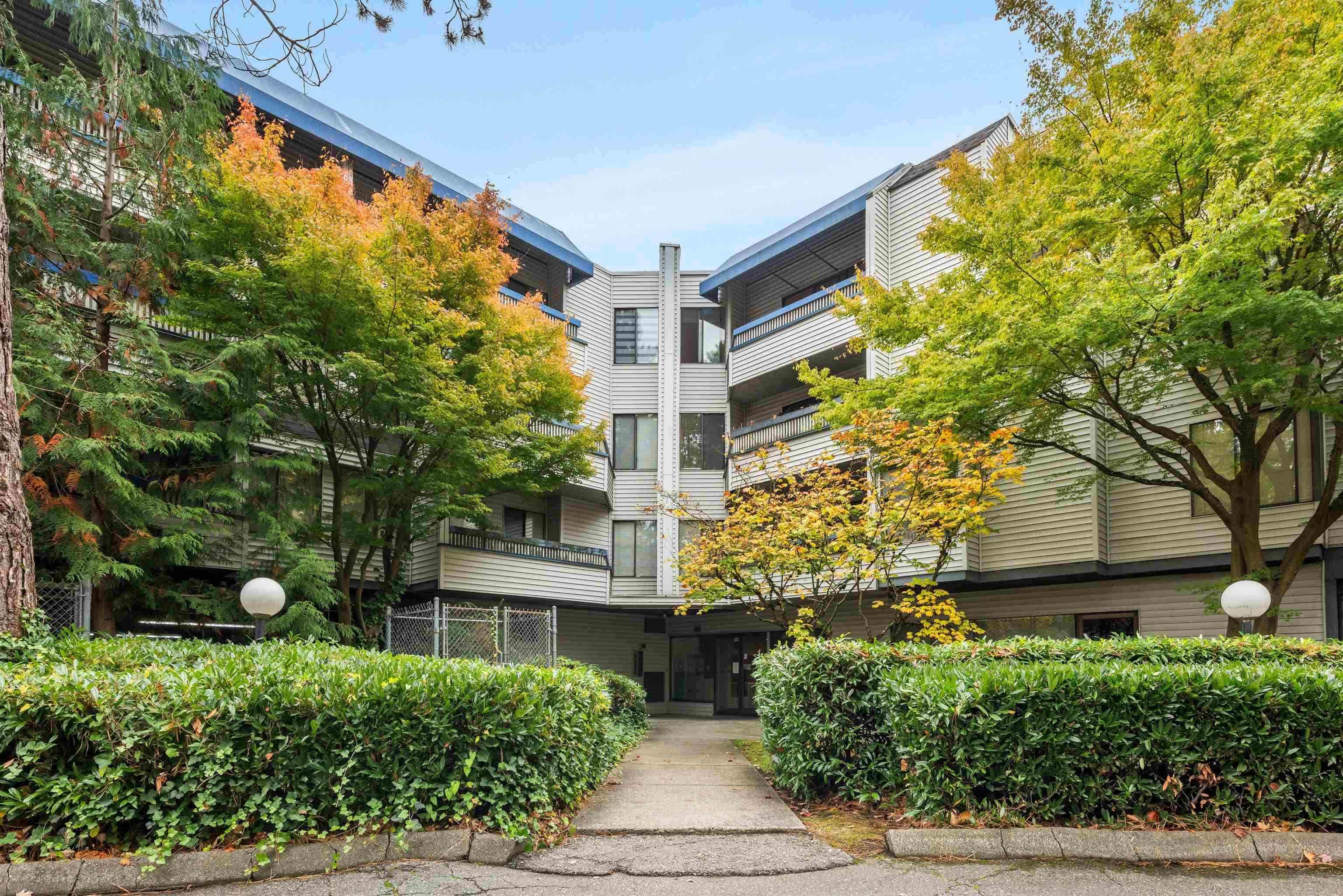 302 5800 COONEY ROAD, R3085501, BC,