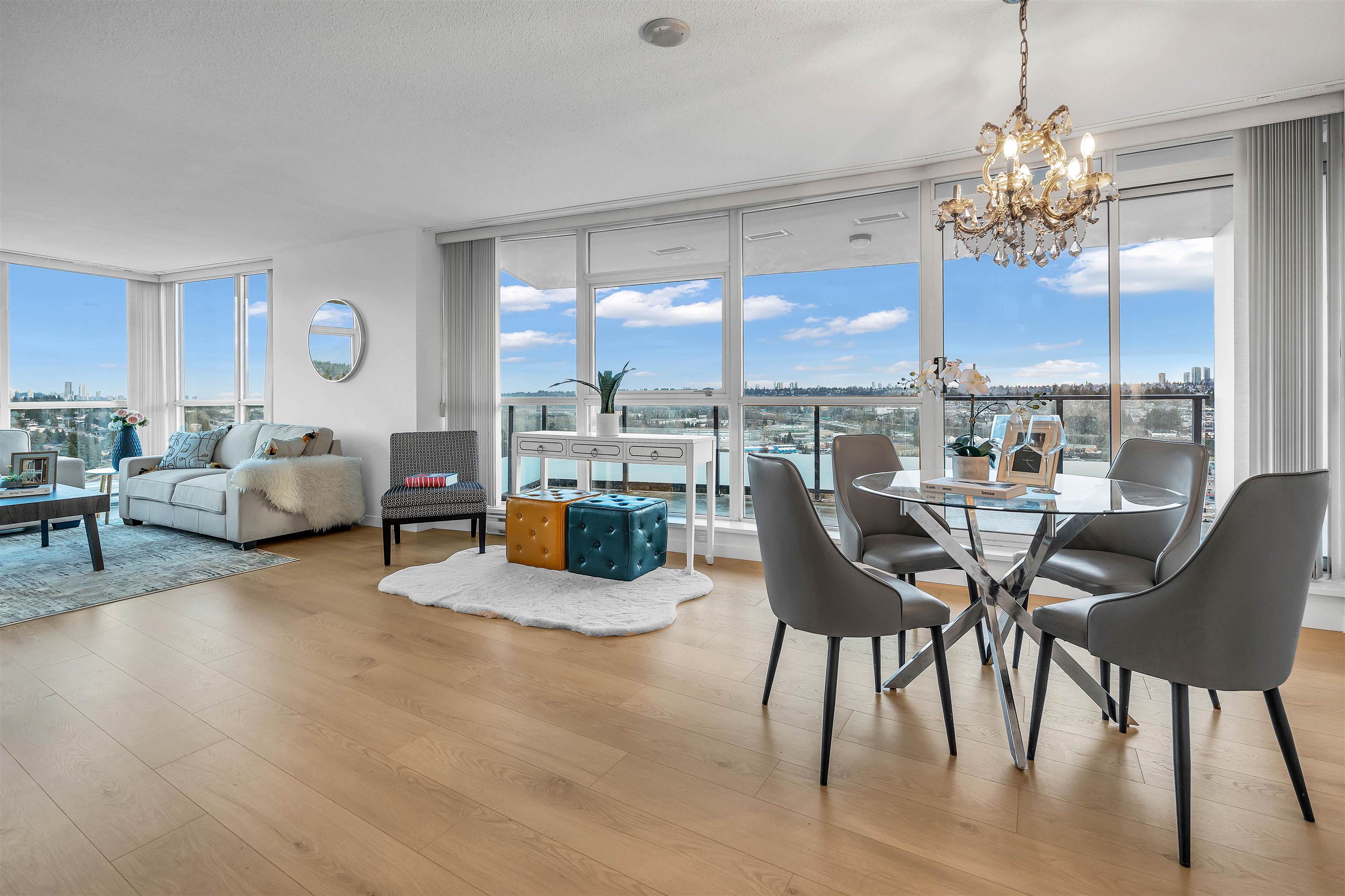 2203 2225 HOLDOM AVENUE, R3085507, BC,