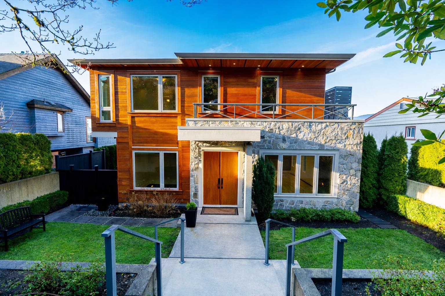 7329 BRAESIDE DRIVE, Burnaby BC V5A 1G2, R3085556, BC,