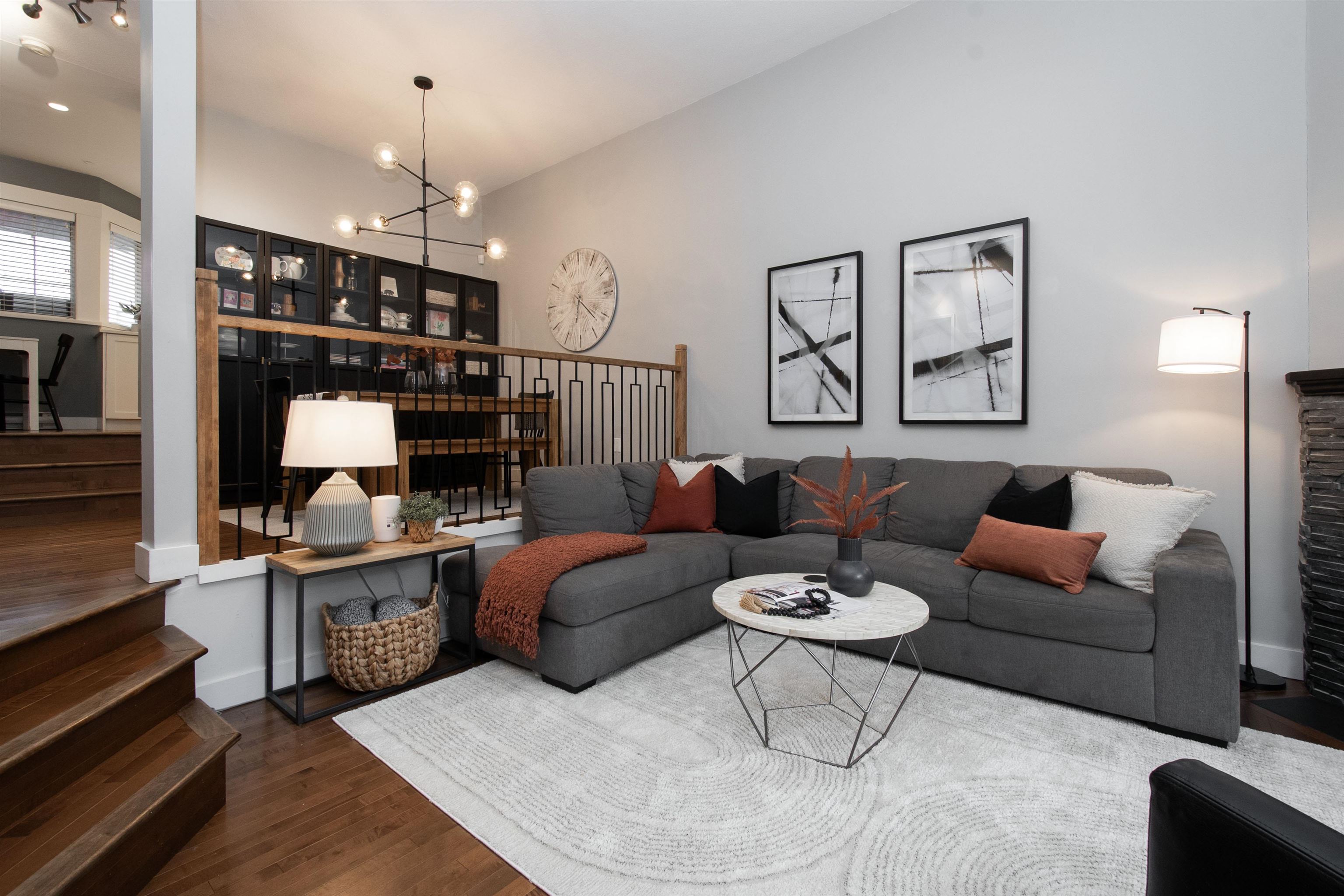 118 216 6TH STREET, R3085941, BC,