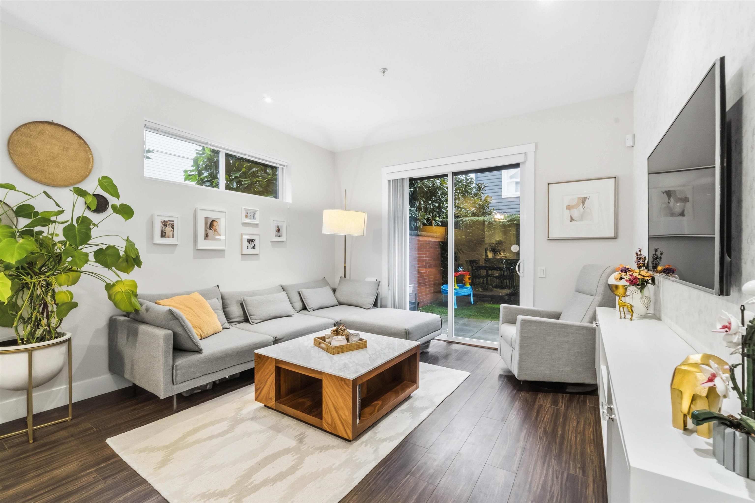 39 6868 BURLINGTON AVENUE, R3086006, BC,