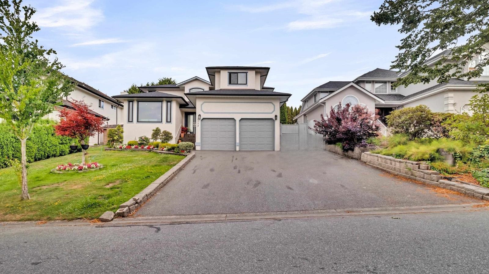 6748 123A STREET, Surrey BC V3W 0Z1, R3086287, BC,