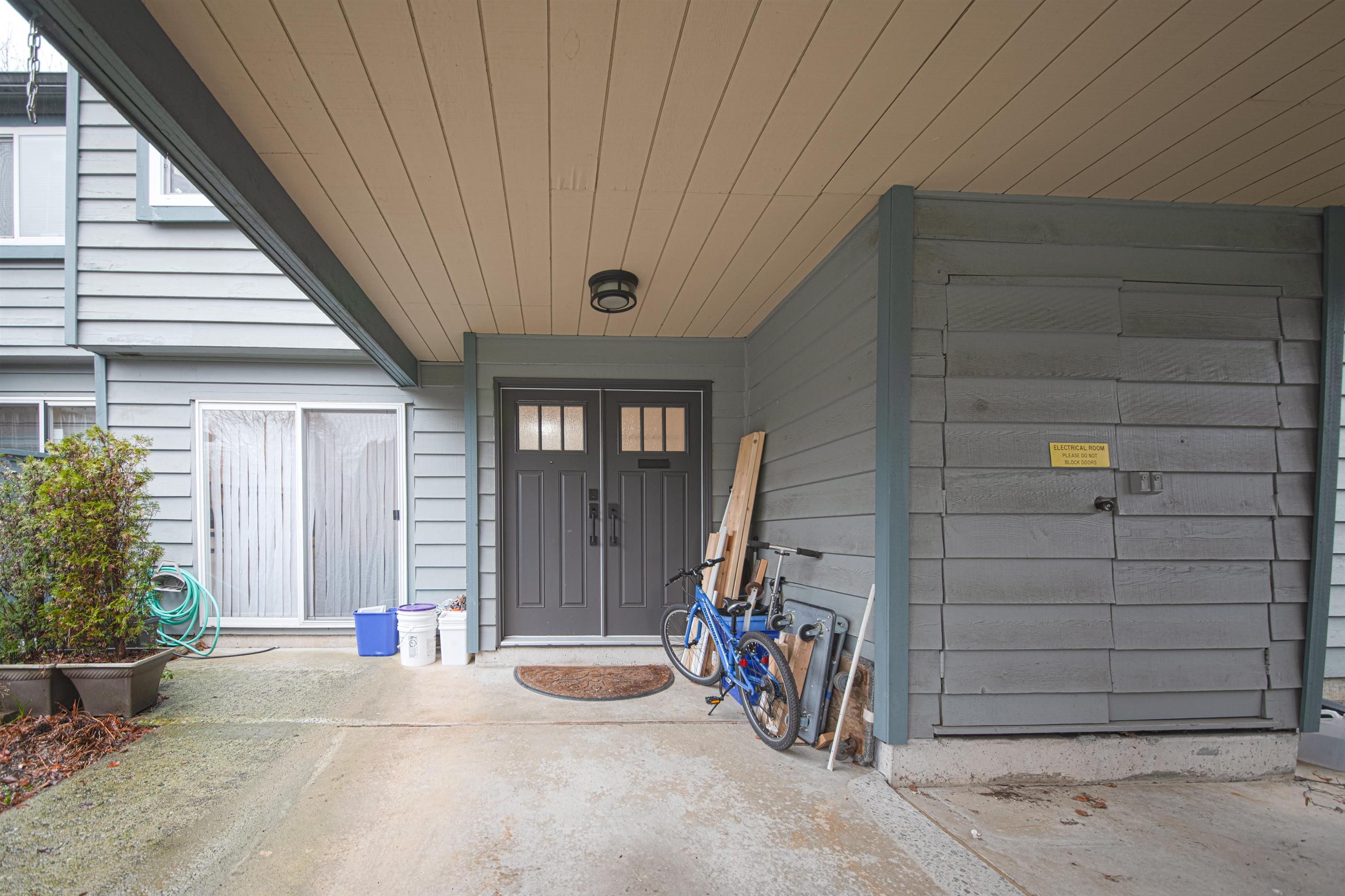 2 1170 LANSDOWNE DRIVE, R3086435, BC,