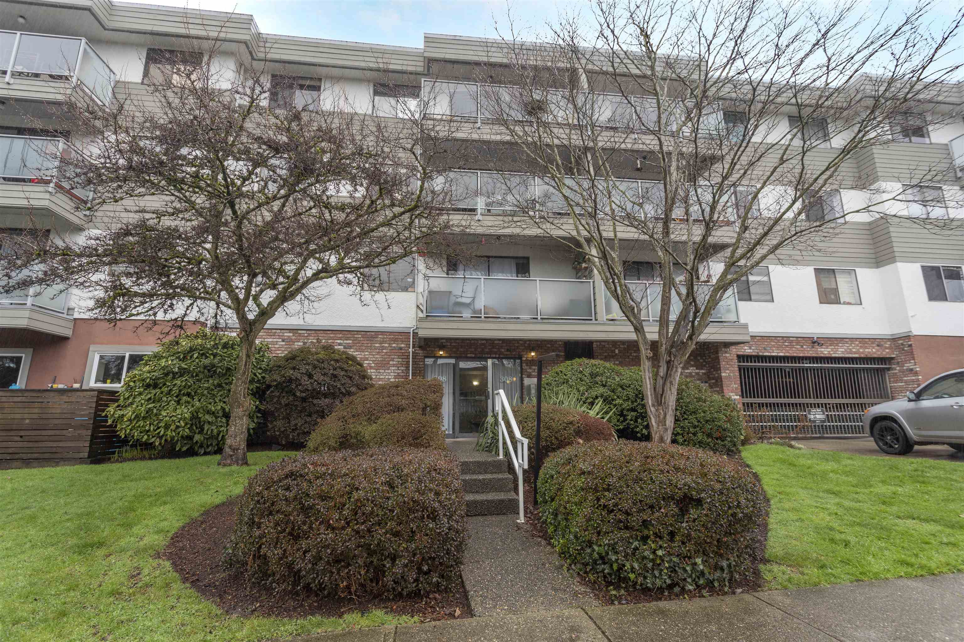 201 308 2ND STREET, R3086589, BC,