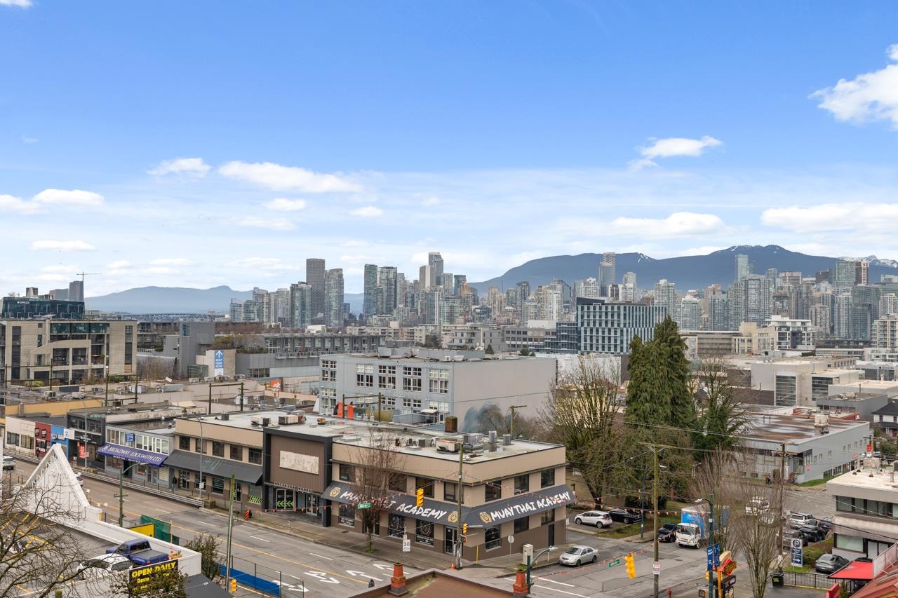803 238 BROADWAY, R3086702, BC,