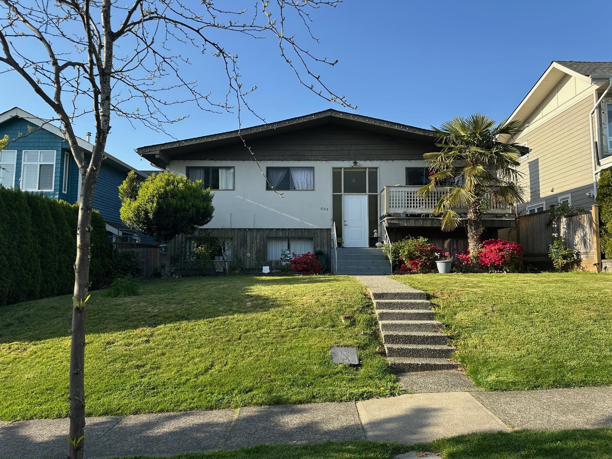 332 W 14TH STREET, North Vancouver BC V7M 1P6, R3087096, BC,