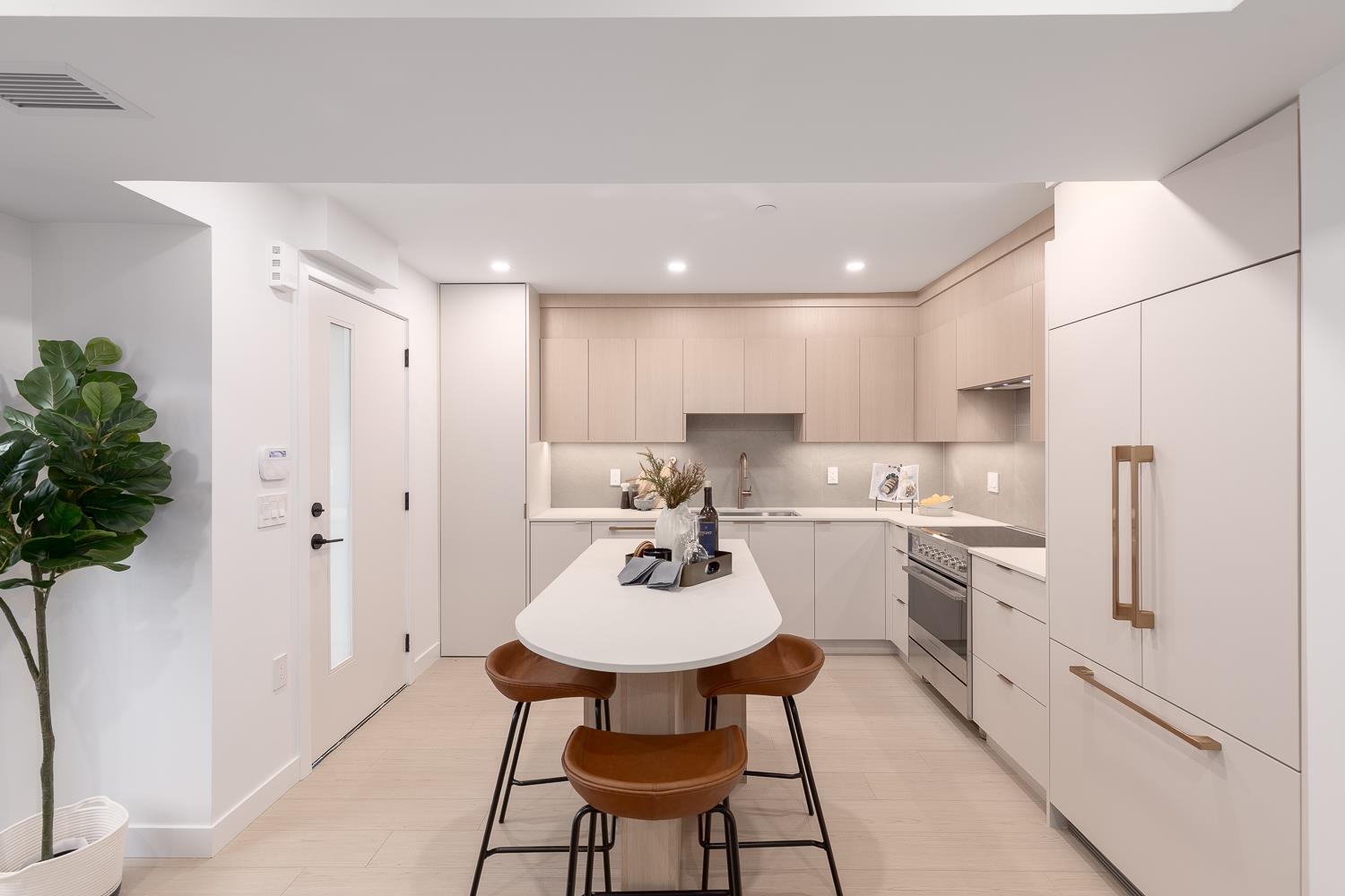 204 2329 34TH AVENUE, R3087147, BC,