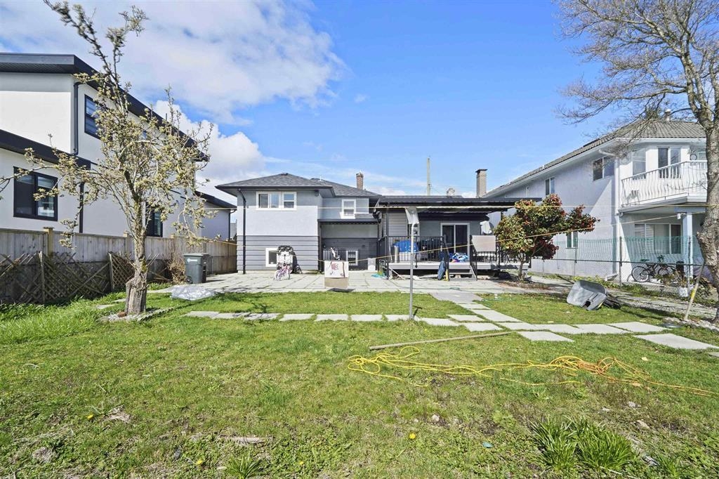 7768 18TH AVENUE, Burnaby BC V3N 1J2, R3087152, BC,