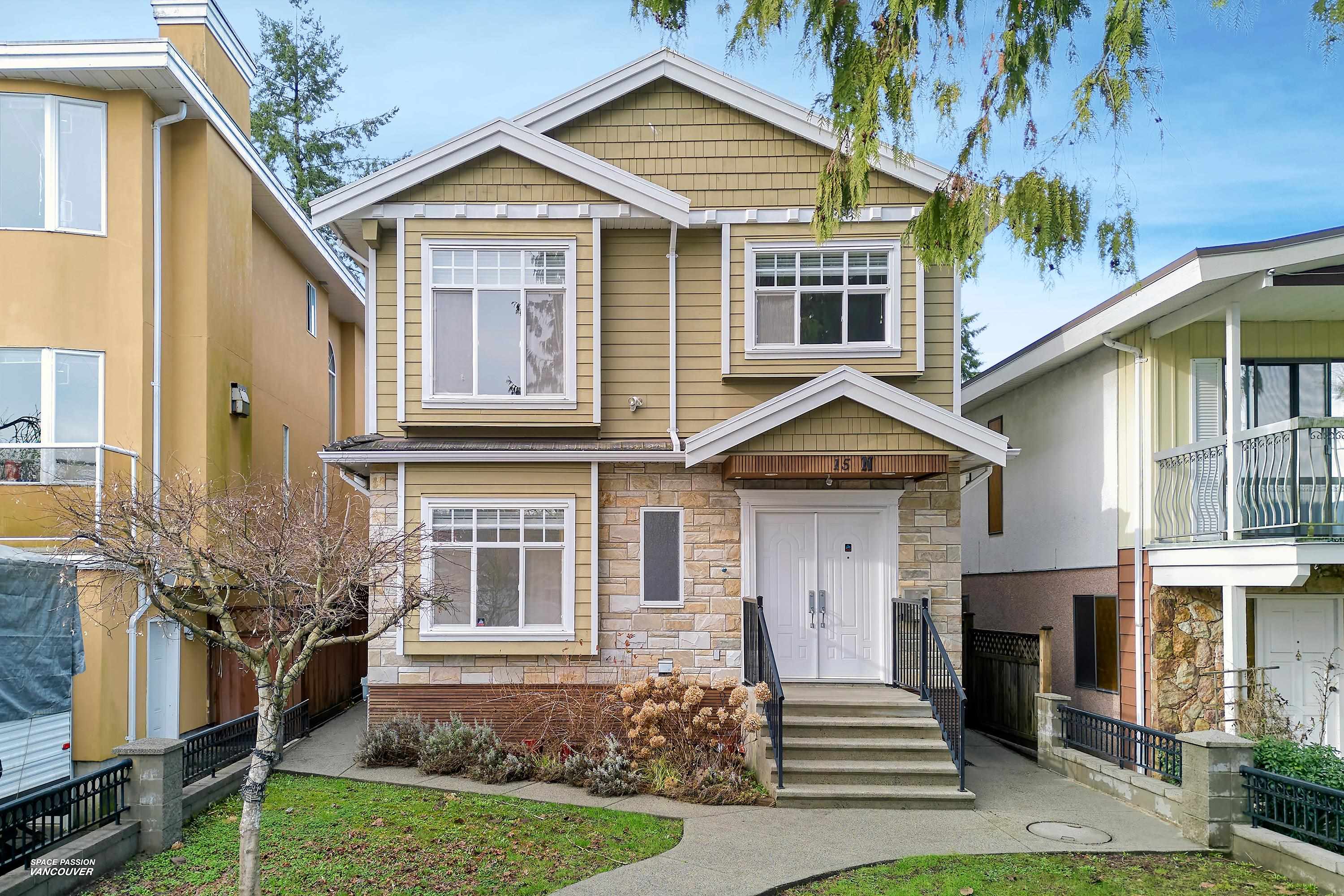 15 N FELL AVENUE, Burnaby BC V5B 1L3, R3087536, BC,