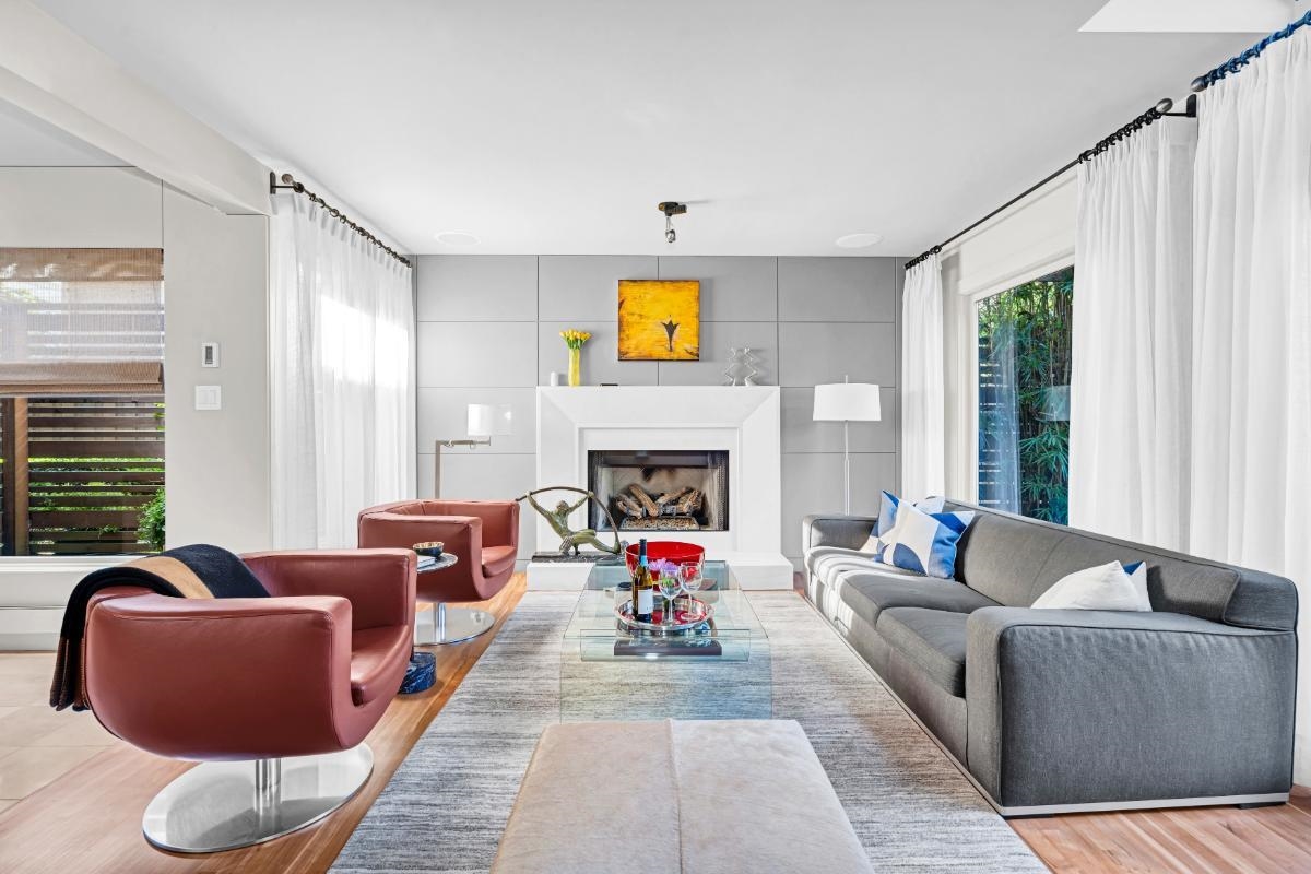 3450 W 8TH AVENUE, Vancouver BC V6R 1Y5, R3087836, BC,