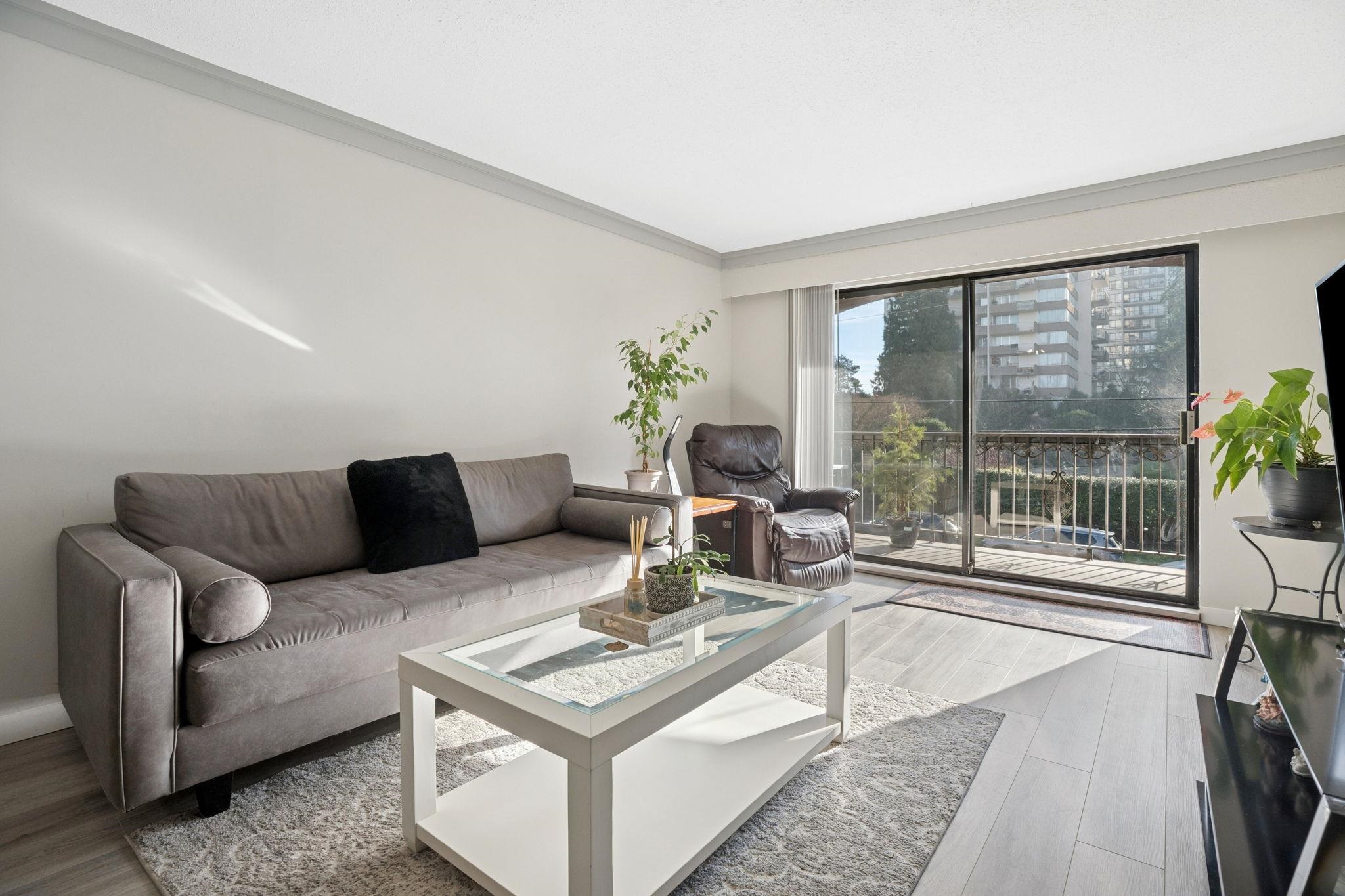 MLS® listing #R3087900 for sale located at 208 707 HAMILTON STREET