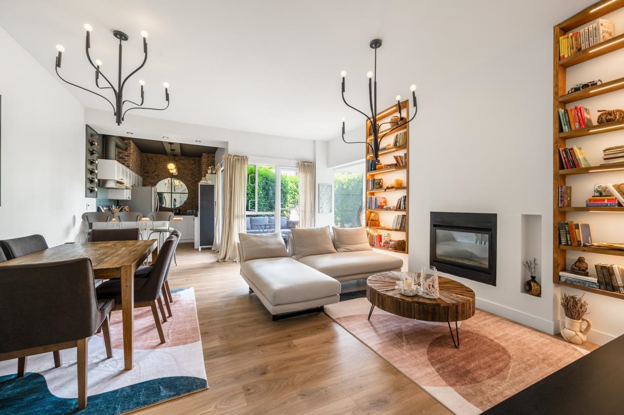 102 410 CARNARVON STREET, R3087958, BC,