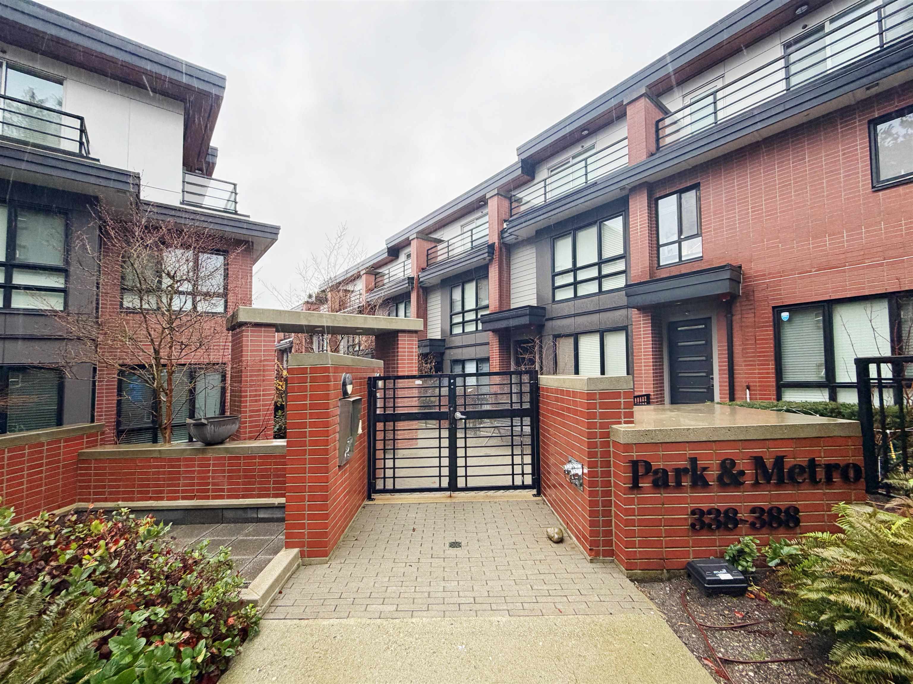 11 368 64TH AVENUE, R3088131, BC,