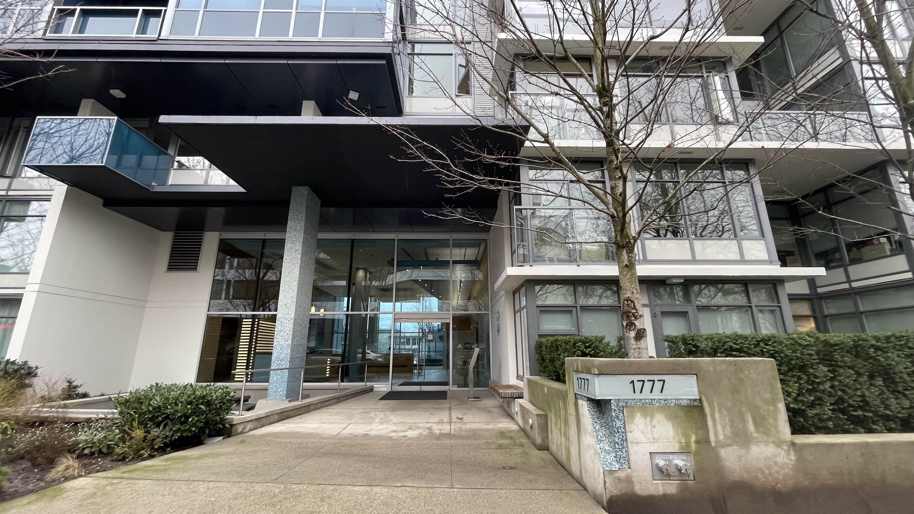 323 1777 7TH AVENUE, R3088314, BC,