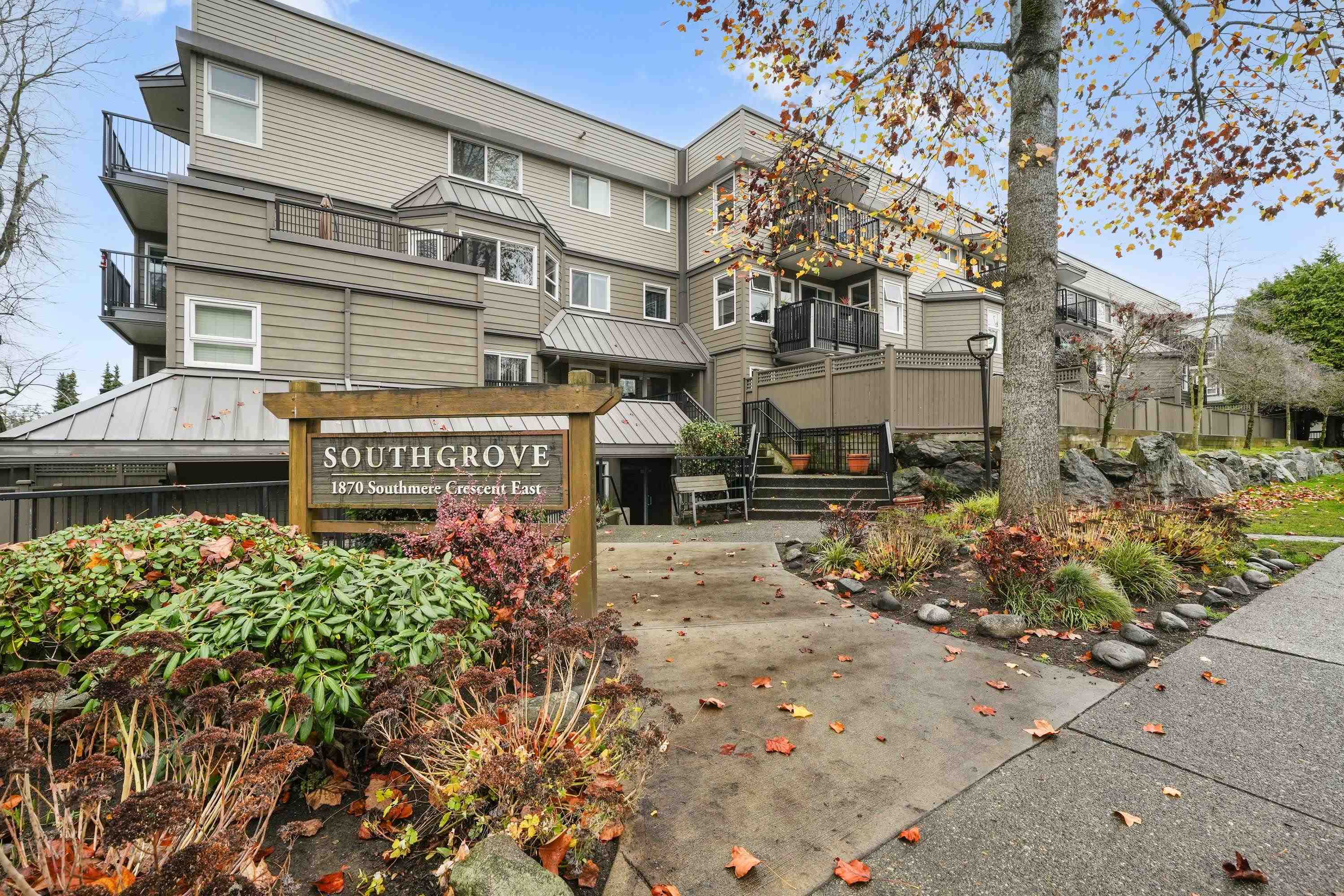 3 1870 SOUTHMERE CRESCENT, R3088561, BC,