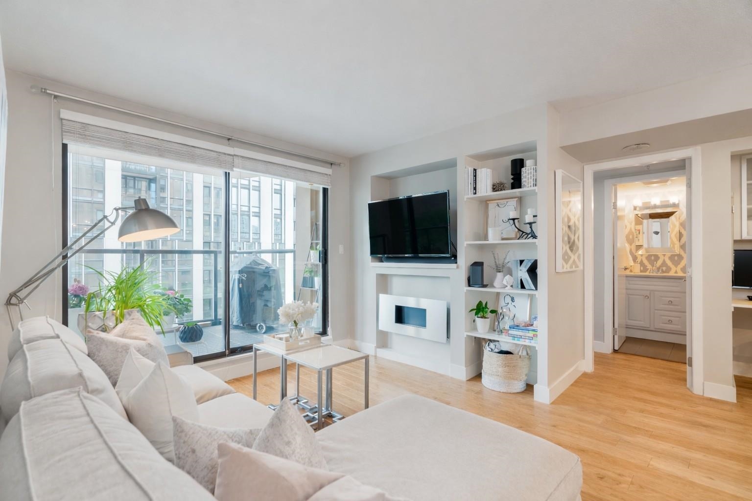 505 488 HELMCKEN STREET, R3088966, BC,