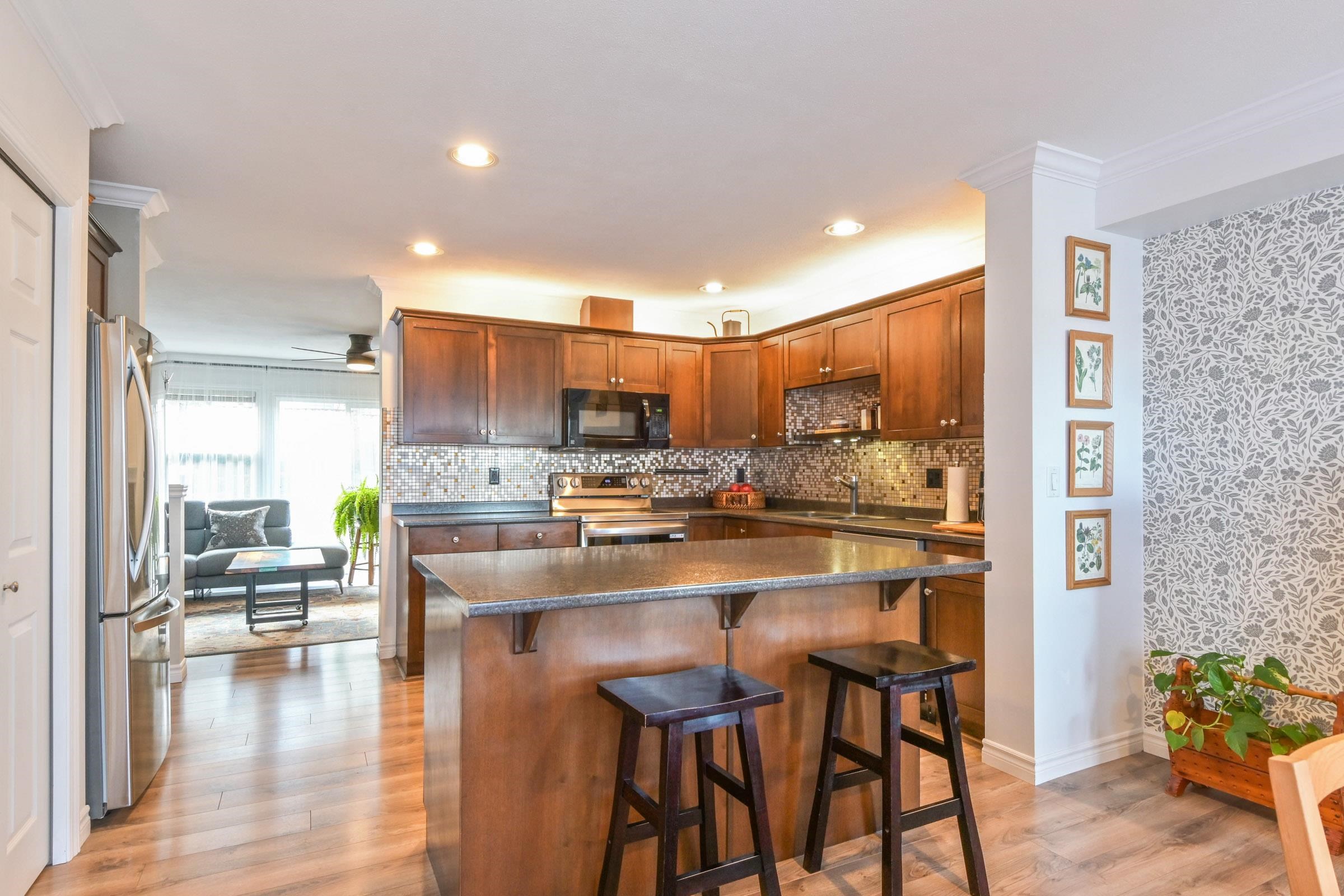 6 5900 JINKERSON ROAD, R3088994, BC,