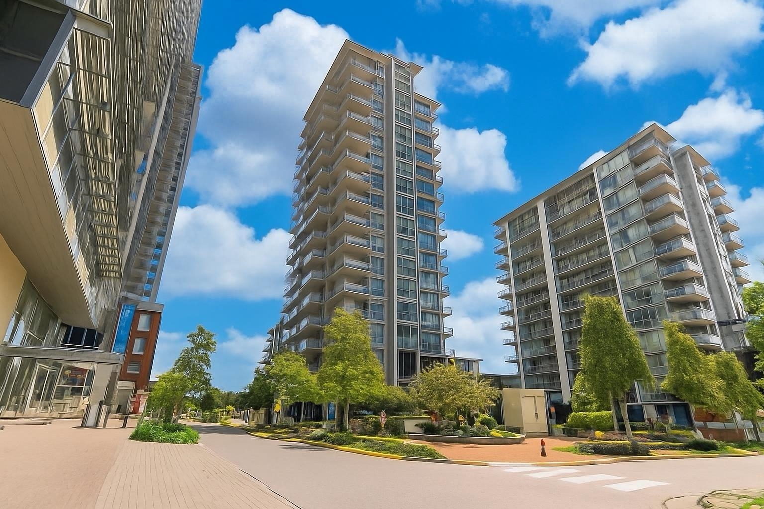 408 258 NELSON'S COURT, R3089012, BC,