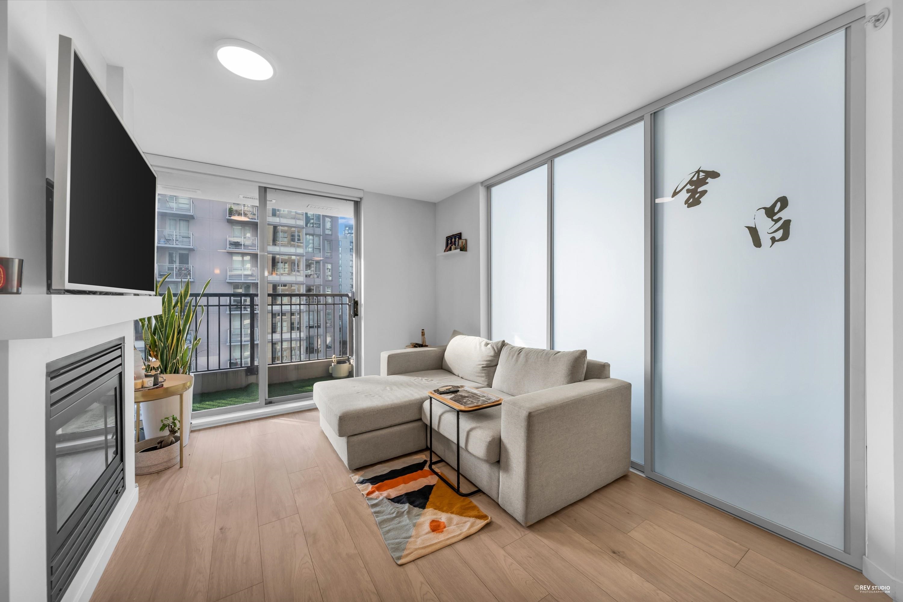 1001 989 RICHARDS STREET, R3089118, BC,