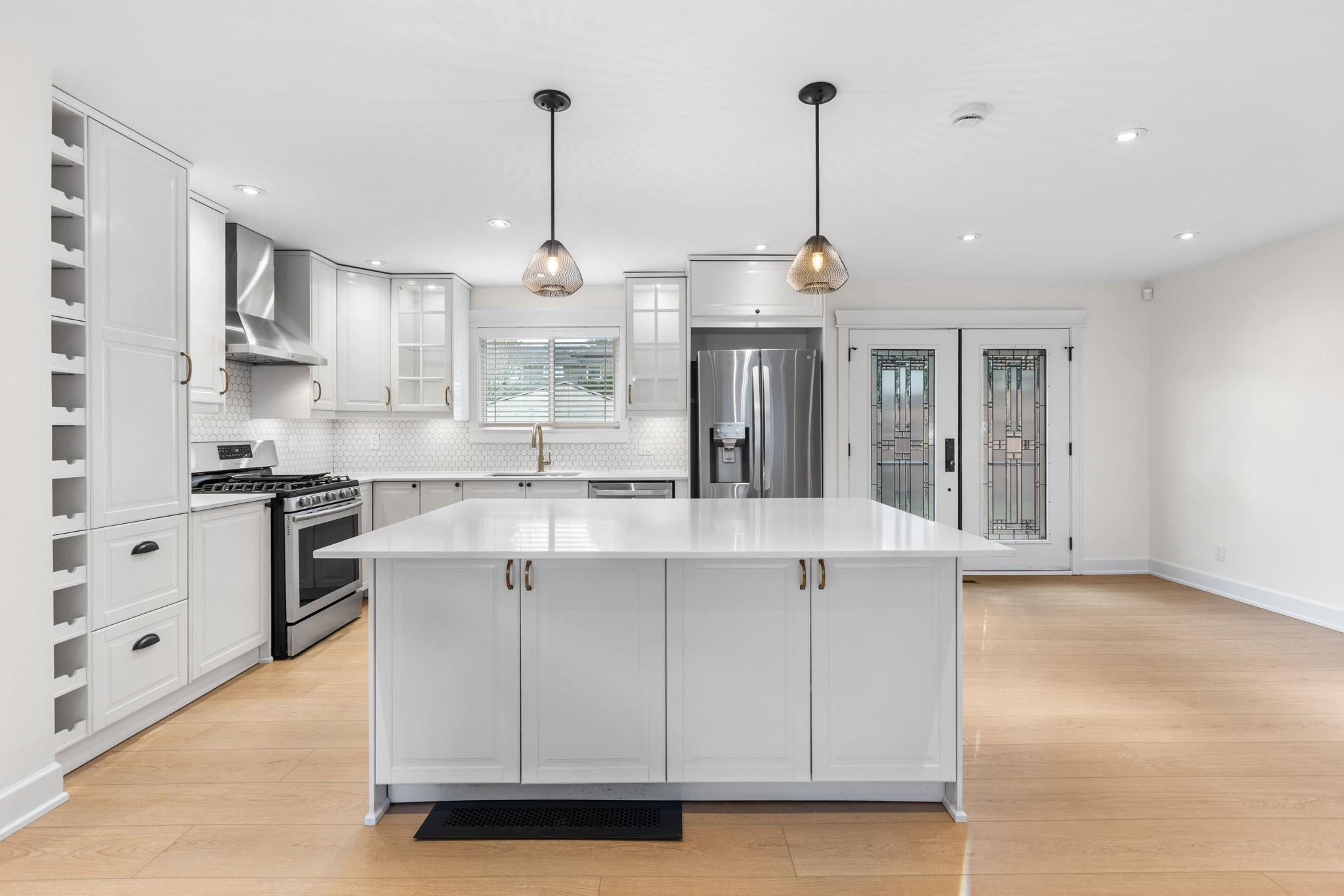 3214 MARINER WAY, Coquitlam BC V3C 4K7, R3089138, BC,