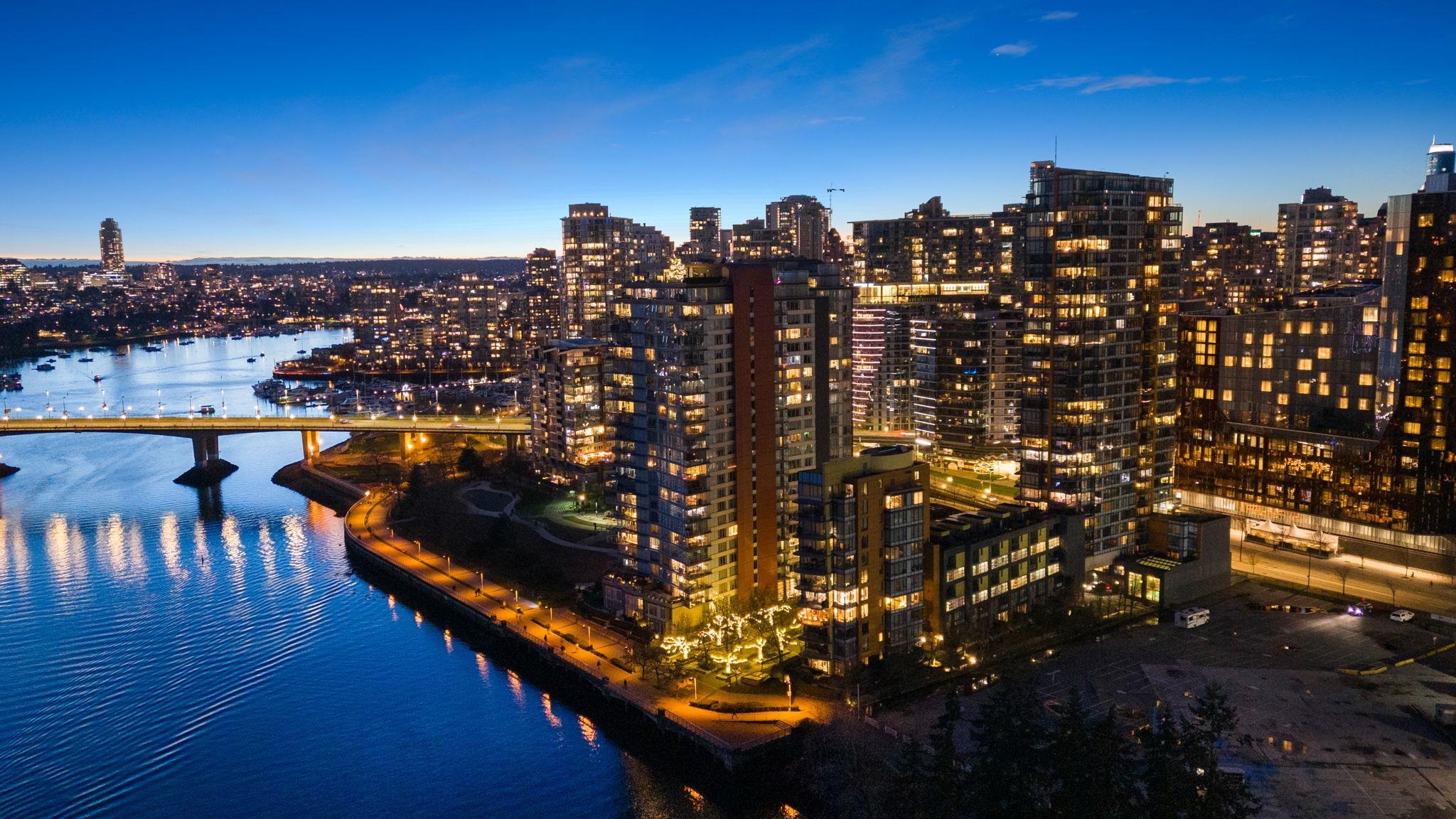 903 8 SMITHE MEWS, R3089241, BC,