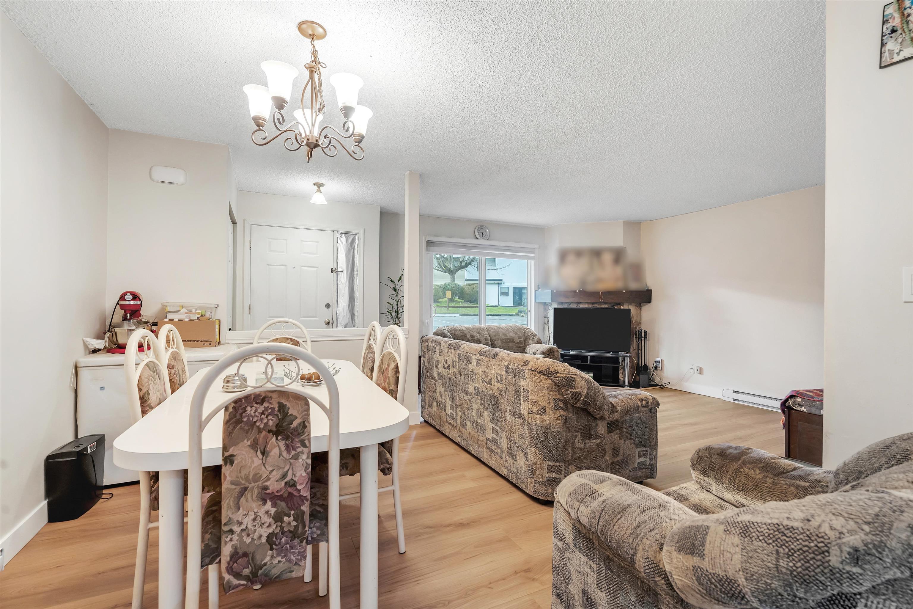 105 7116 133B STREET, R3089403, BC,