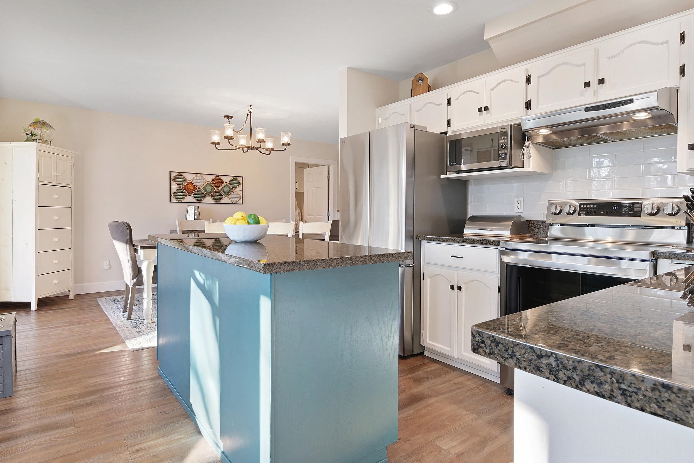 18274 58A AVENUE, Surrey BC V3S 7E9, R3089510, BC,