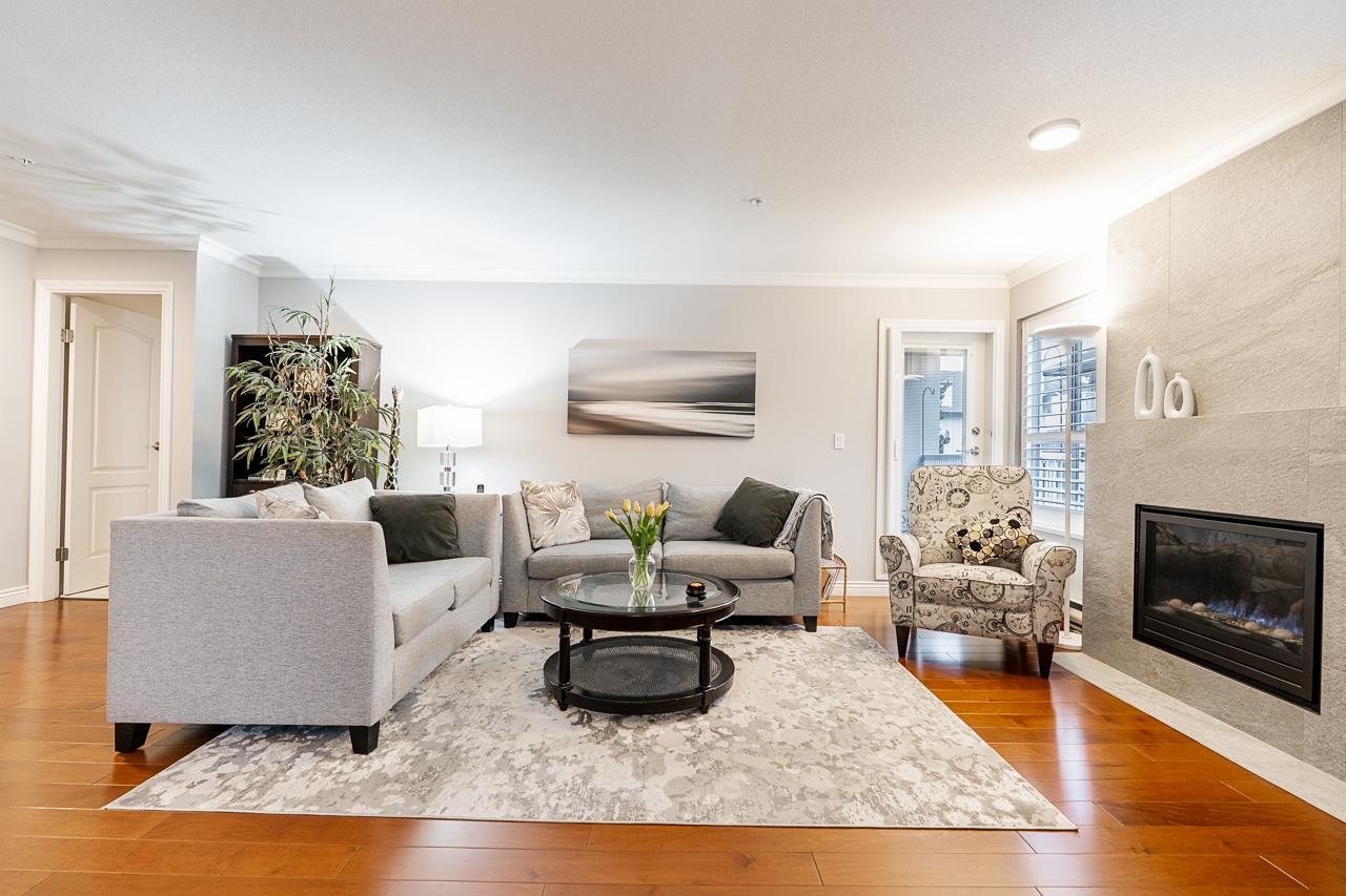 209 15272 20 AVENUE, R3089610, BC,