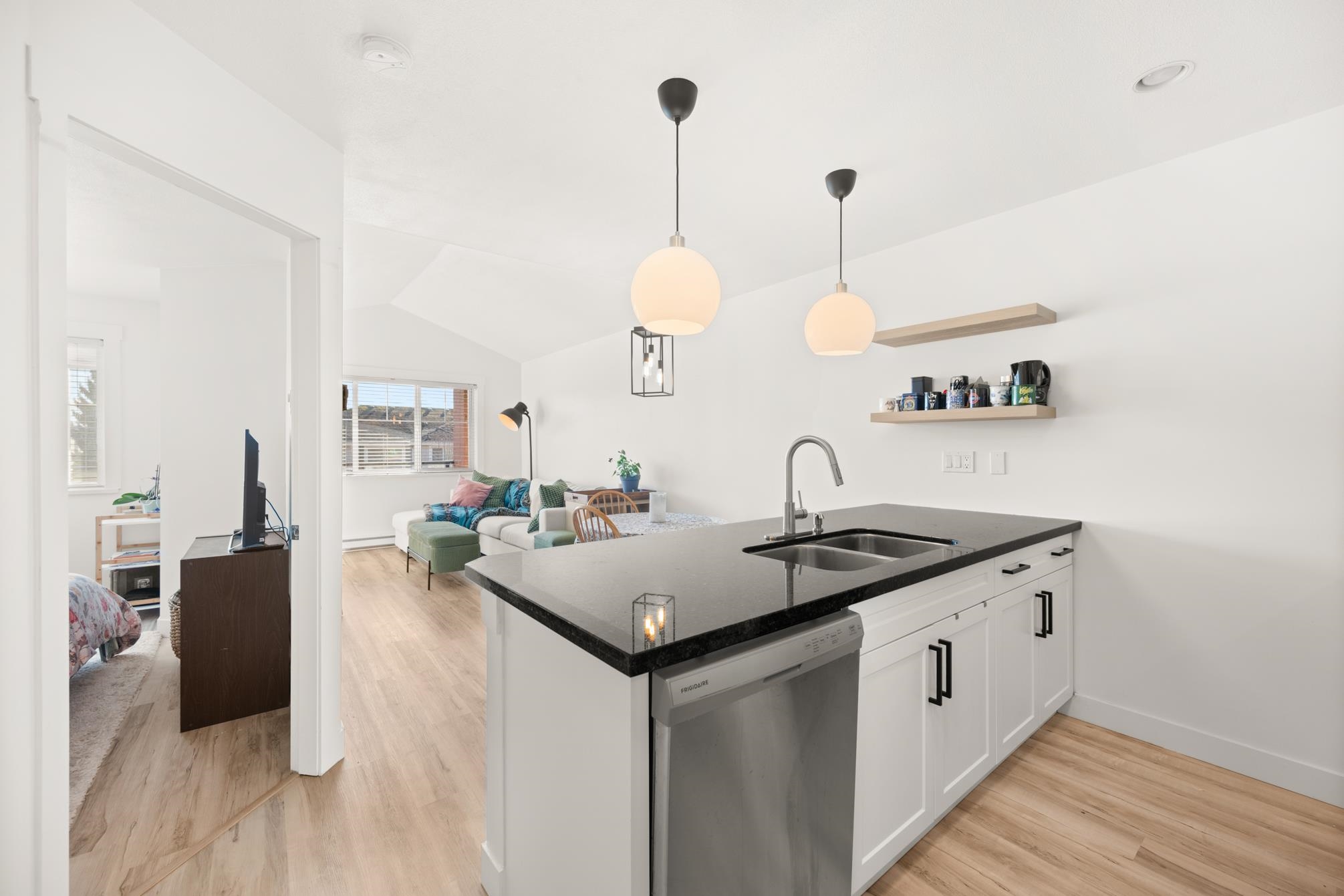 308 19774 56 AVENUE, R3089616, BC,