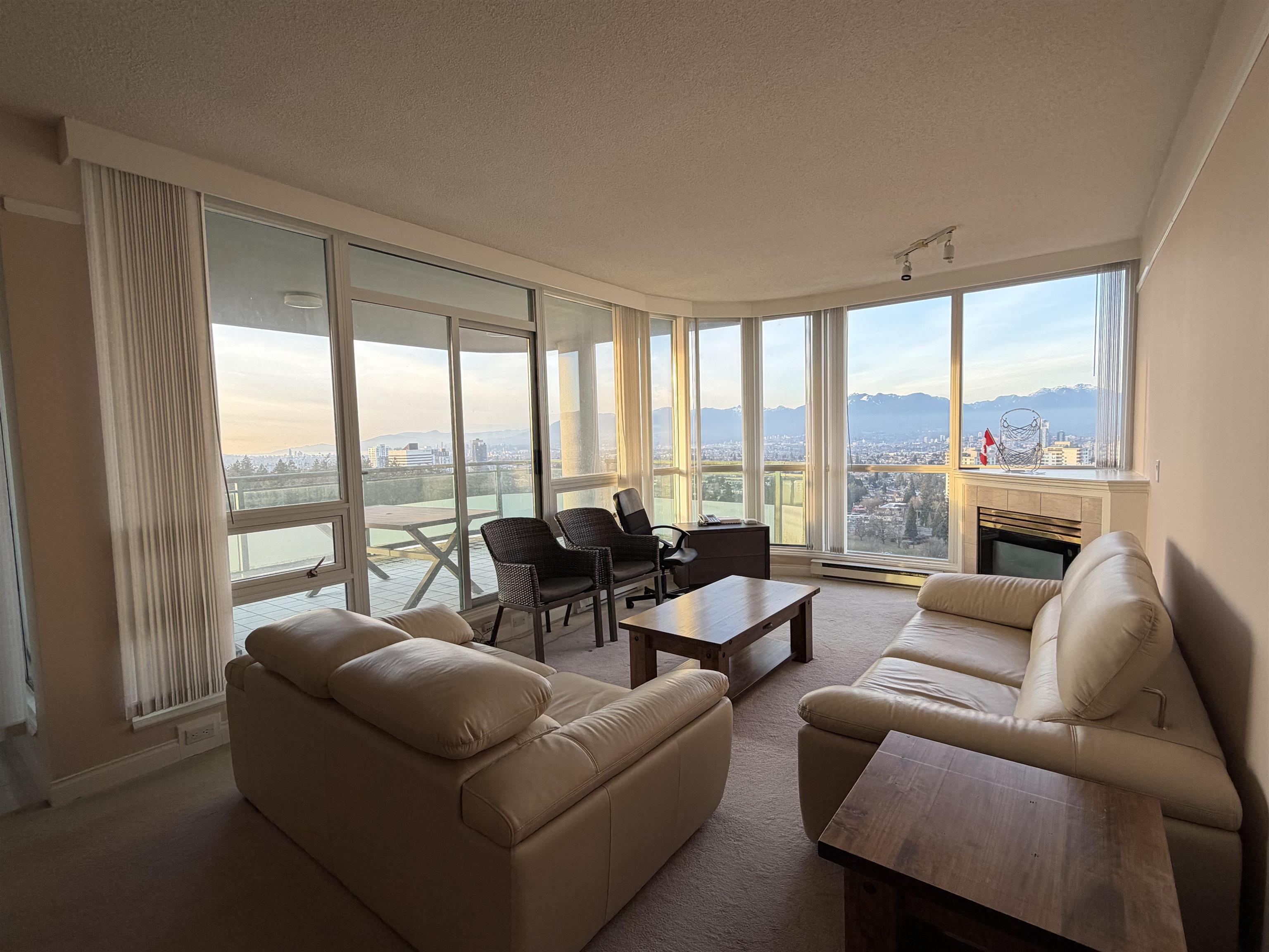 24xx 6128 PATTERSON AVENUE, R3089668, BC,