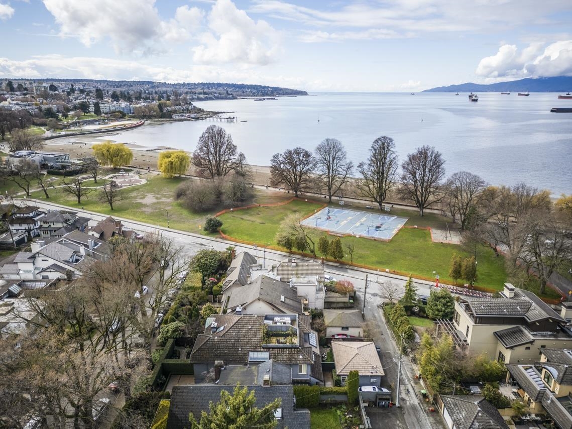 2074 CREELMAN AVENUE, Vancouver BC V6J 1C3, R3089791, BC,