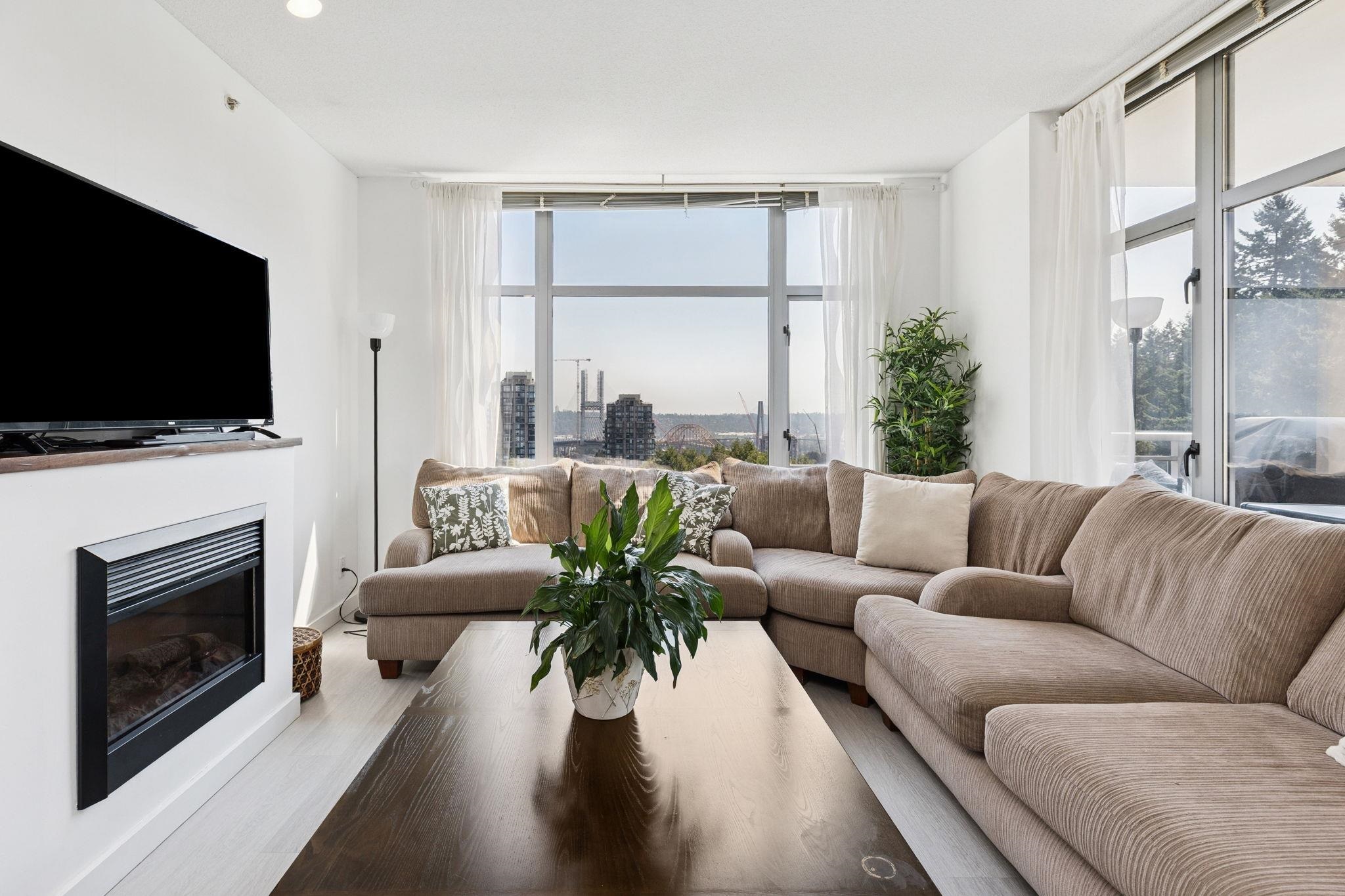 1206 280 ROSS DRIVE, R3089841, BC,