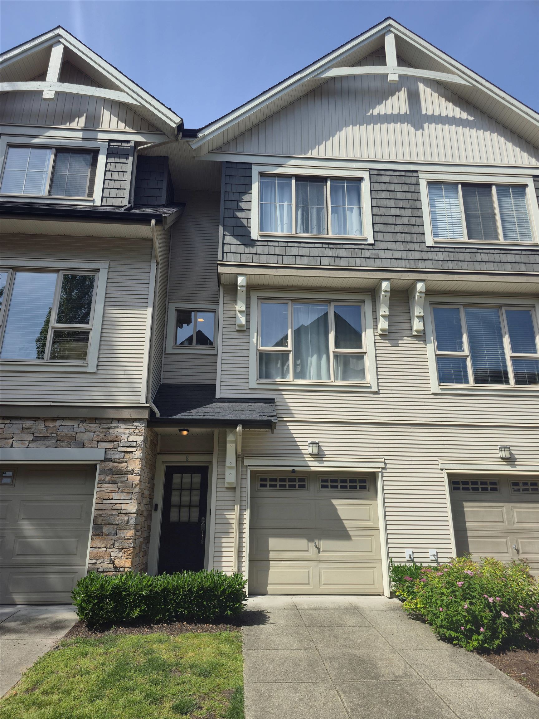 3065 DAYANEE SPRINGS BOULEVARD, Coquitlam BC V3E 2R2, R3089998, BC,