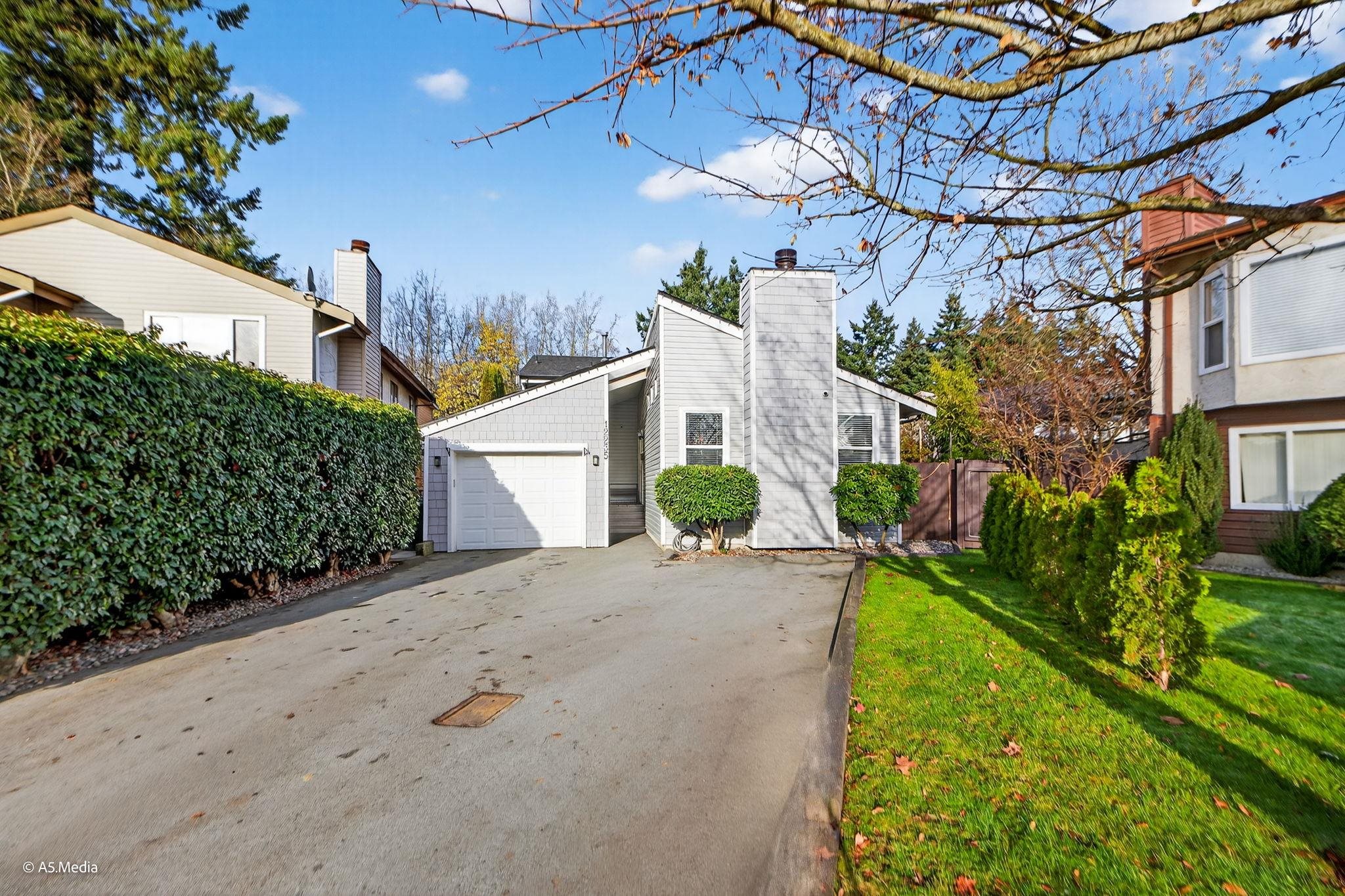 12235 80A AVENUE, Surrey BC V3W 7R8, R3090175, BC,