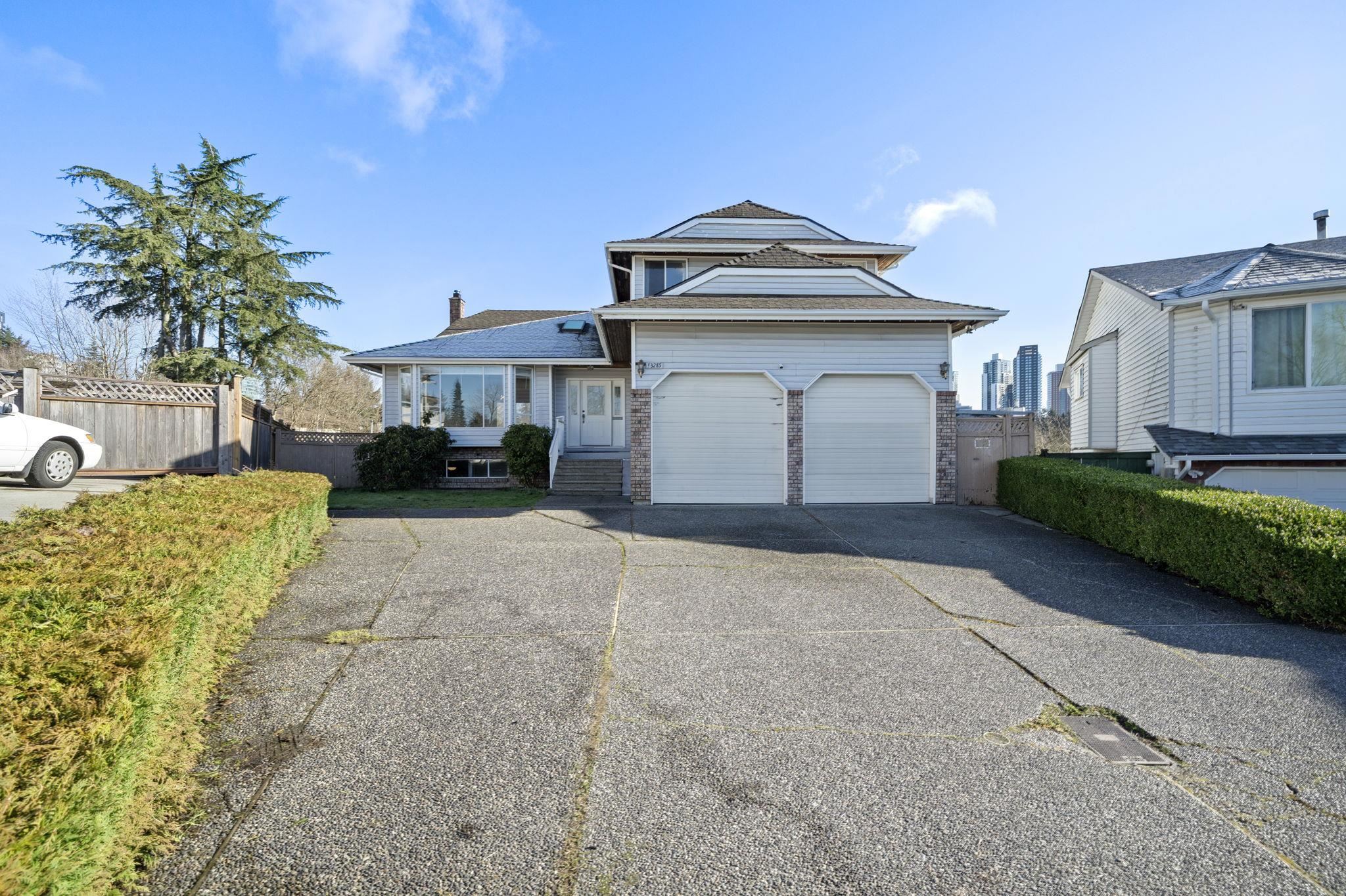 13285 98 AVENUE, Surrey BC V3T 5N1, R3090201, BC,