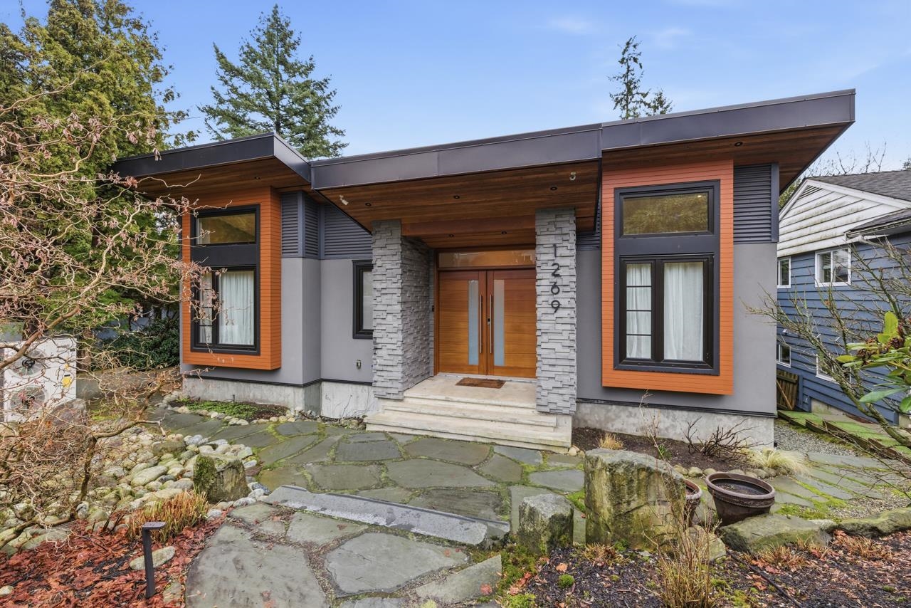 1269 CLOVERLEY STREET, North Vancouver BC V7L 1N7, R3090441, BC,