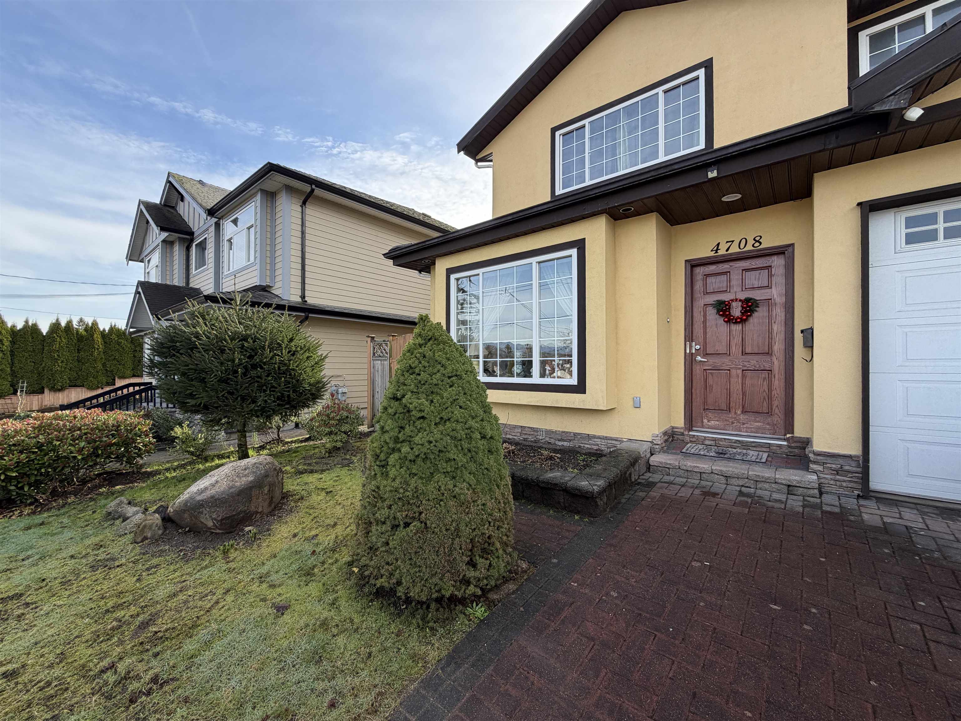 4708 SARDIS STREET, Burnaby BC V5H 1L5, R3090500, BC,