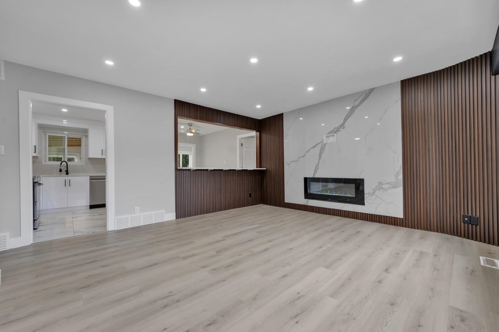 11735 210 STREET, Maple Ridge BC V2X 4Y4, R3090504, BC,